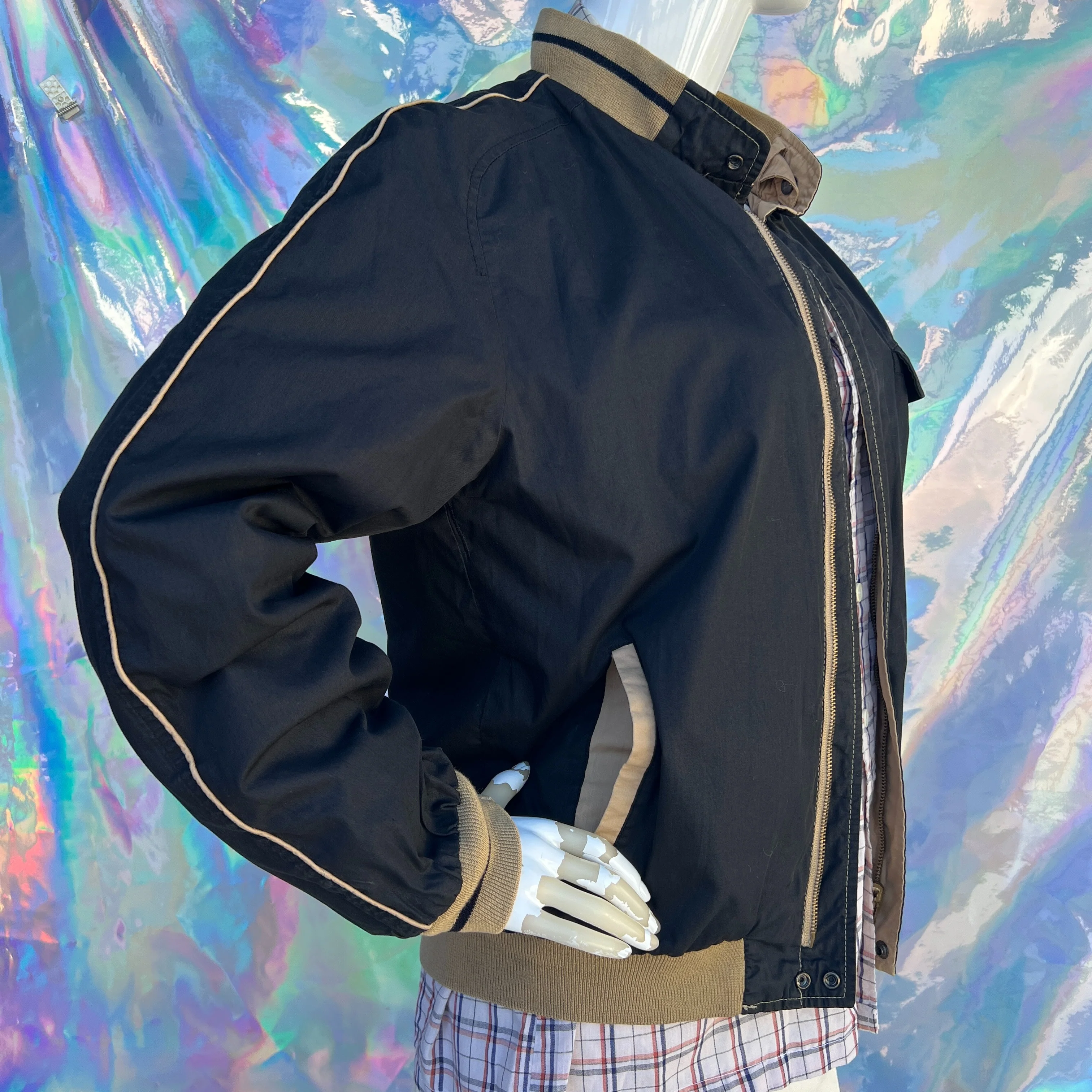 90s Dark Beige and Black Reversible Bomber Jacket by The Broadway - Image 11