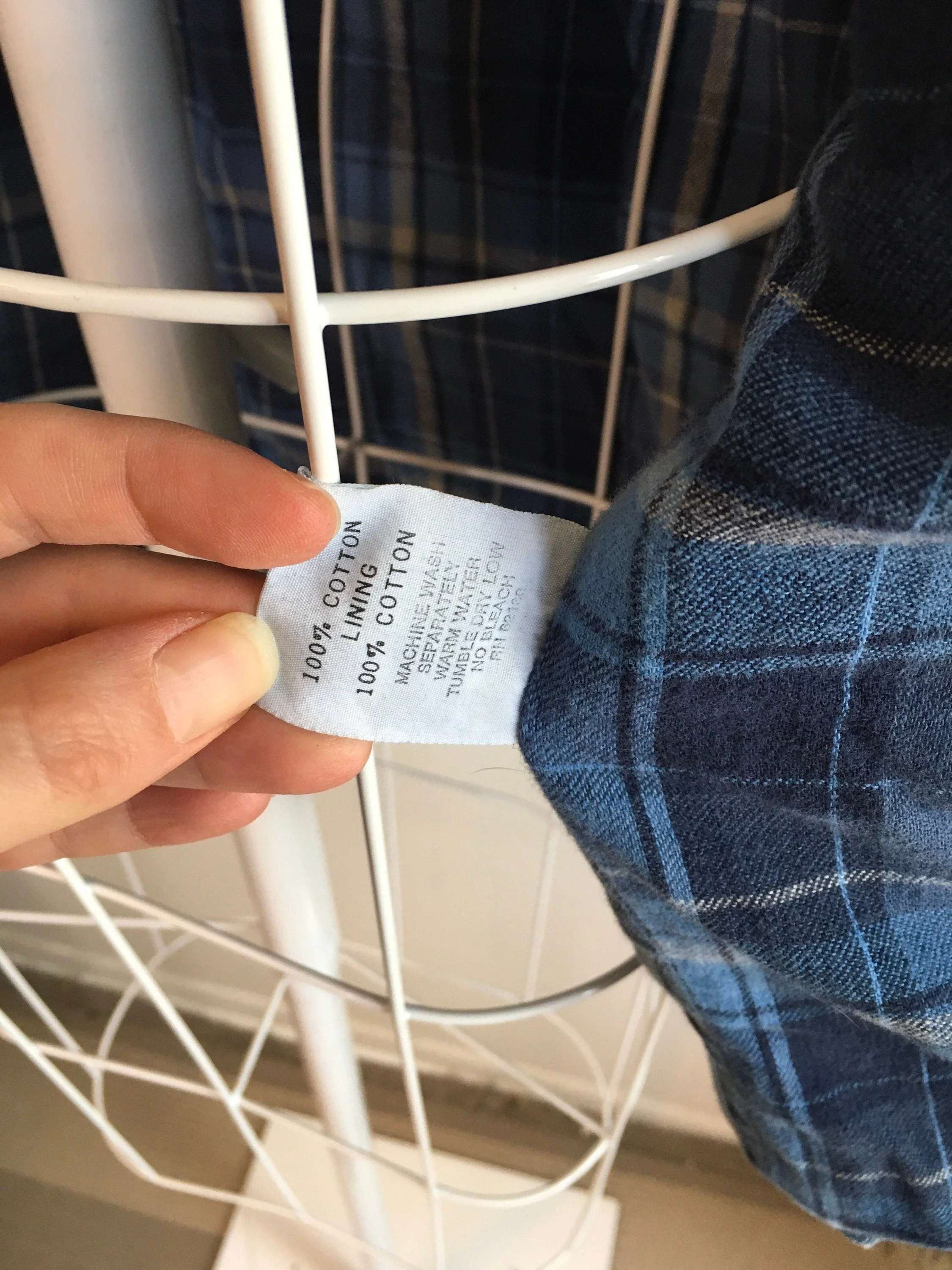 90's Denim Button Up Jacket with Pocket Details by Guess Jeans - Image 7