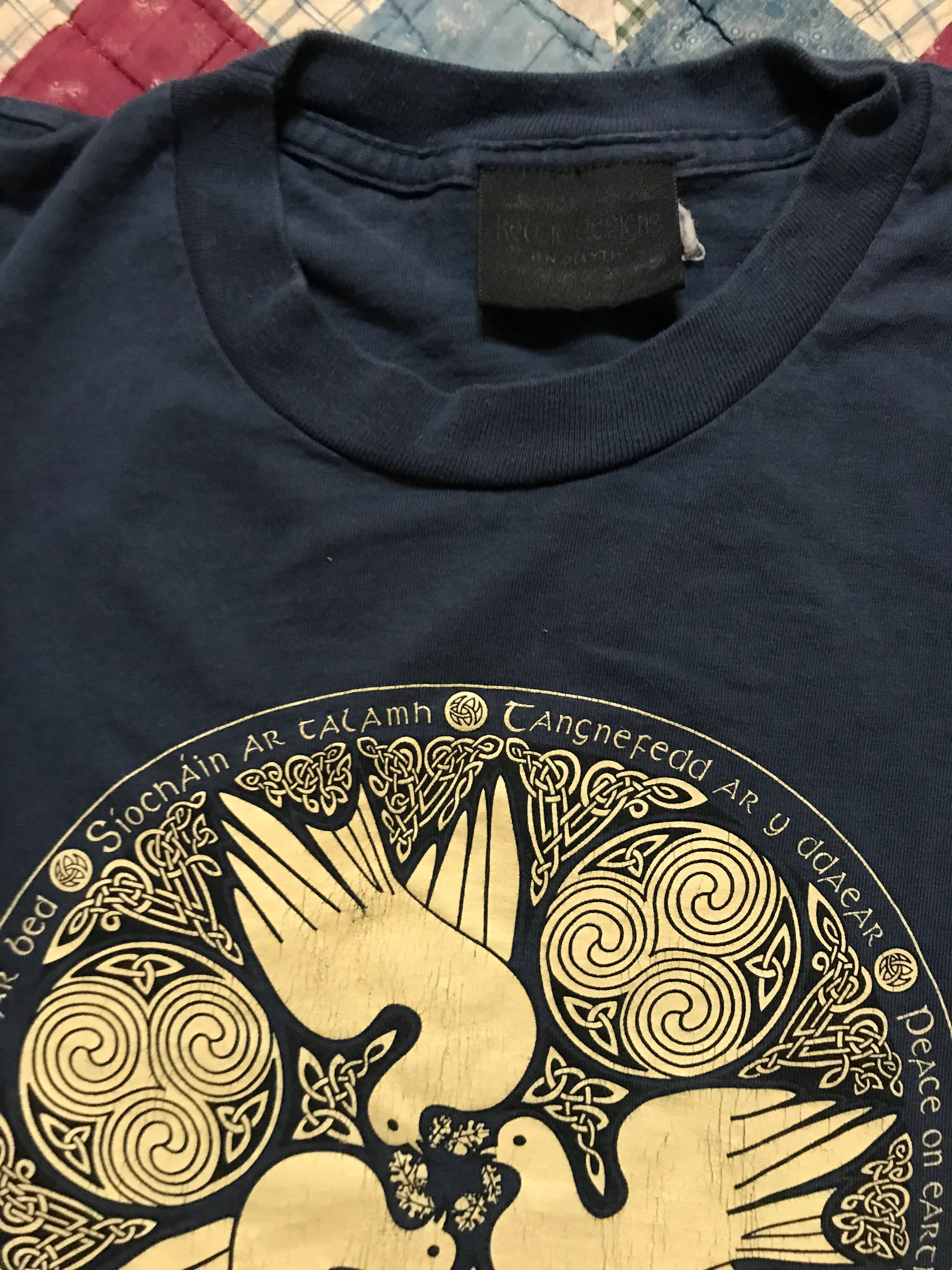 90s Dove Celtic Knot Irish Souvenir Crew Neck T-shirt By Keltic Design - Image 7