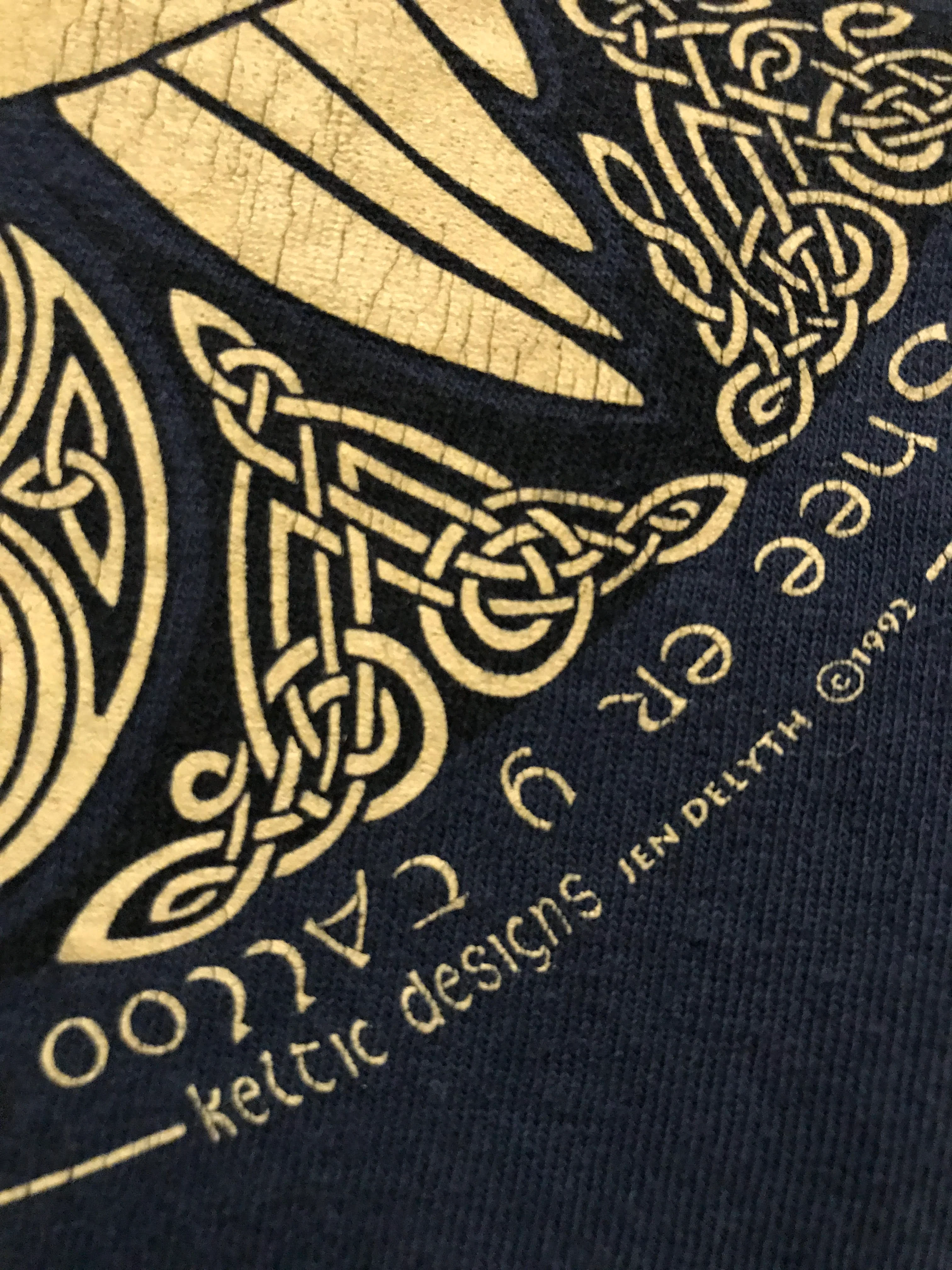 90s Dove Celtic Knot Irish Souvenir Crew Neck T-shirt By Keltic Design - Image 8