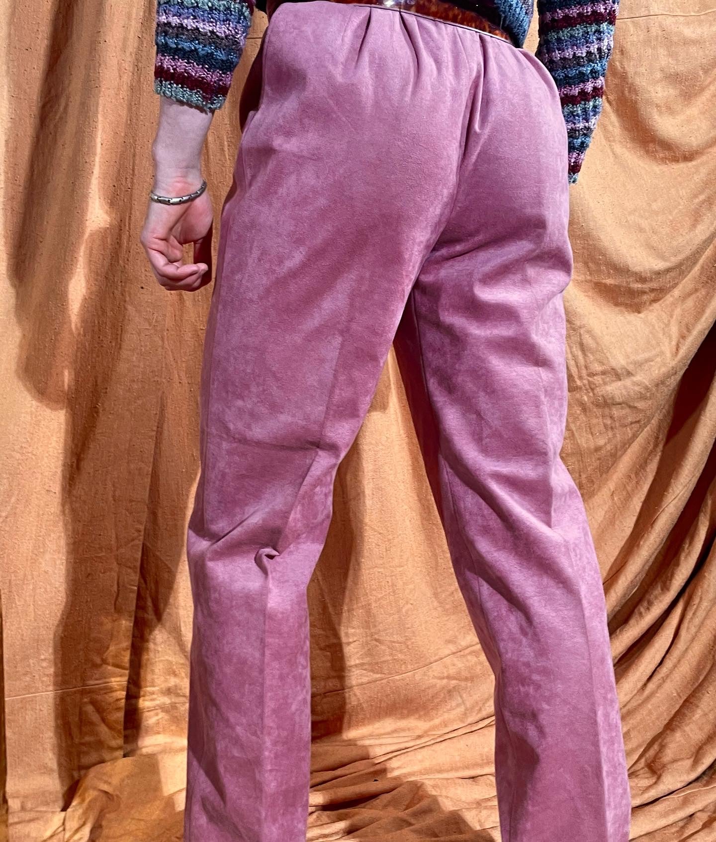 90s Dusty Pink Blush Colored Suede Leather Trousers - Image 2