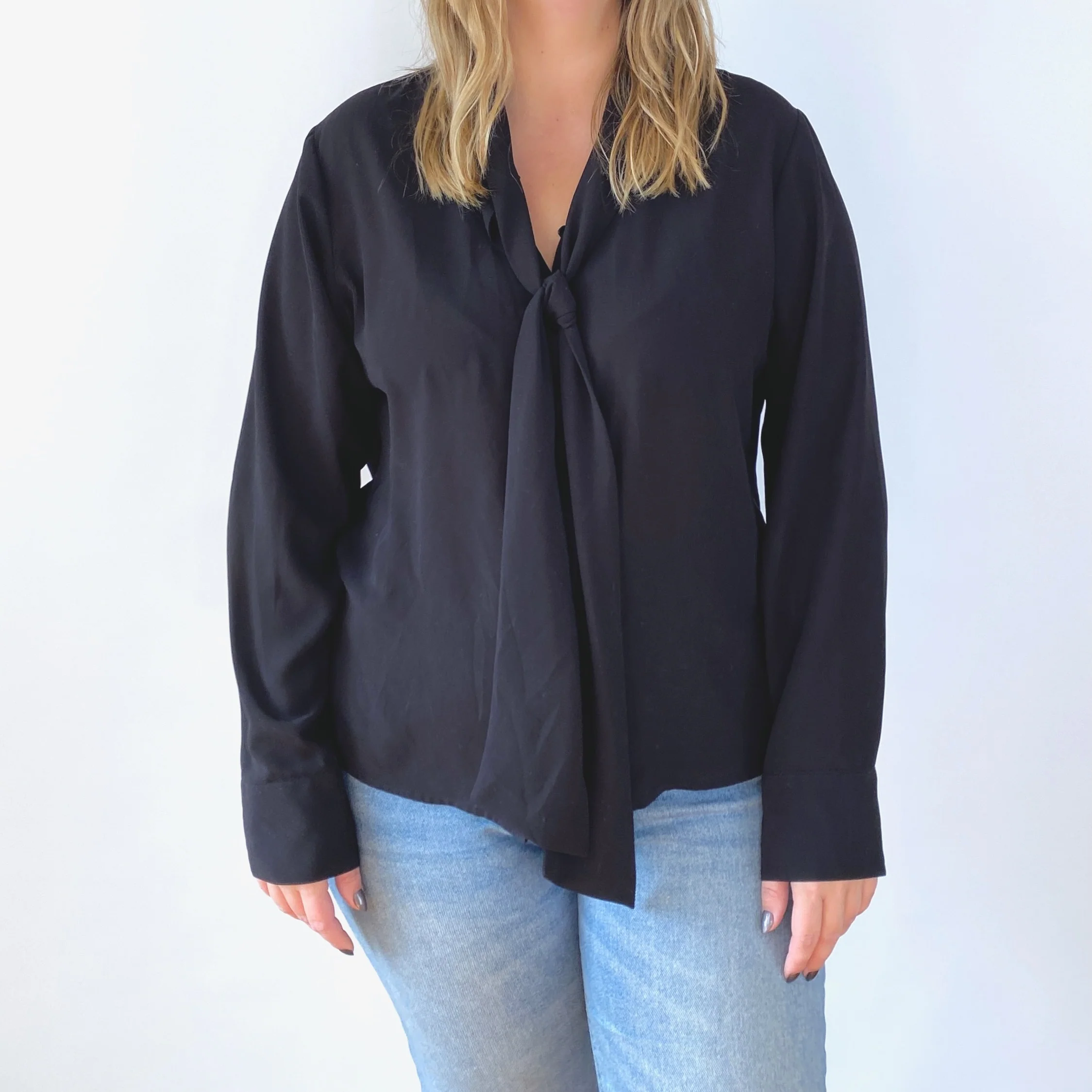 90s Essential Black Scarf Blouse - Image 3