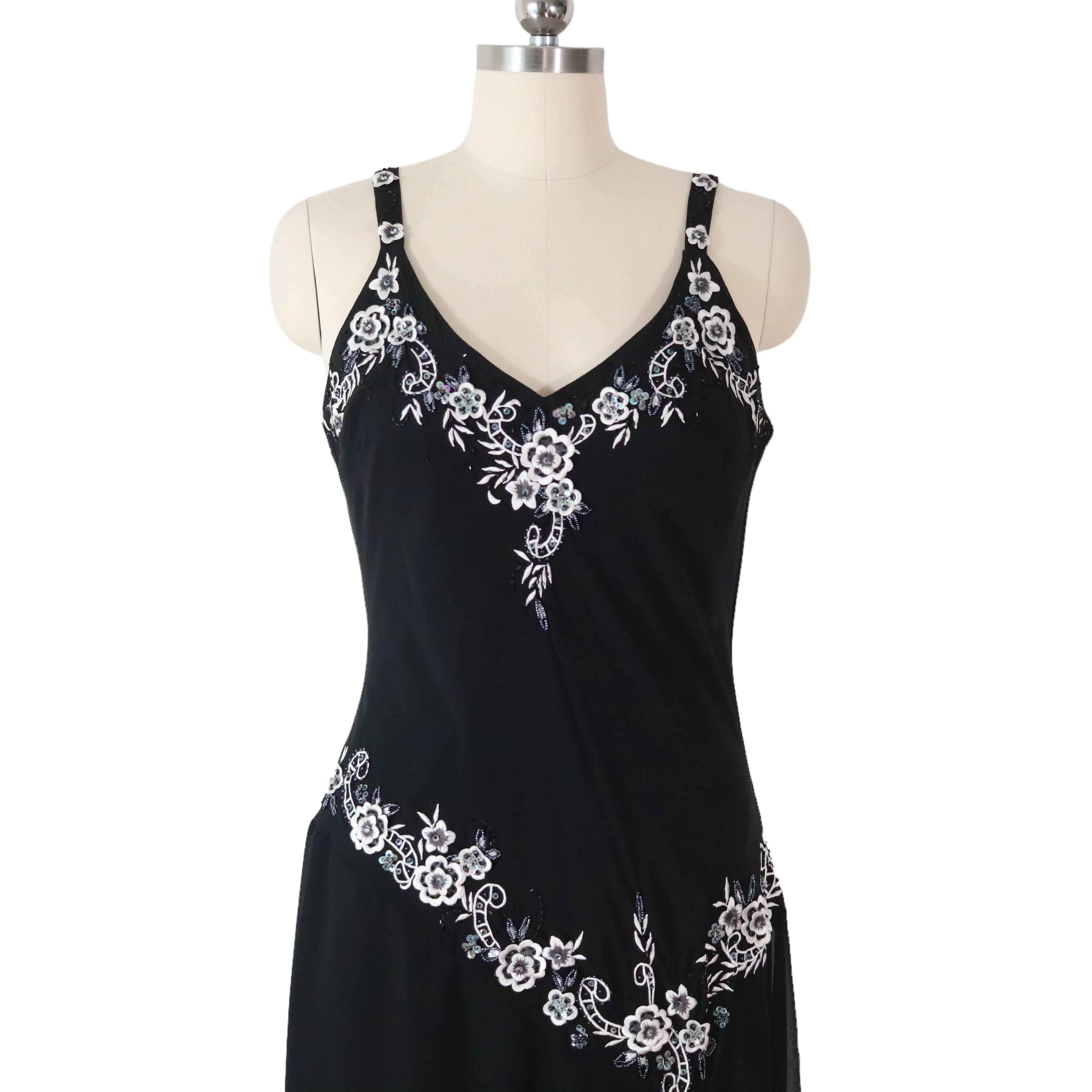 90s Floral Embroidered Beaded Cocktail Party Dress By R&M Richards - Image 3