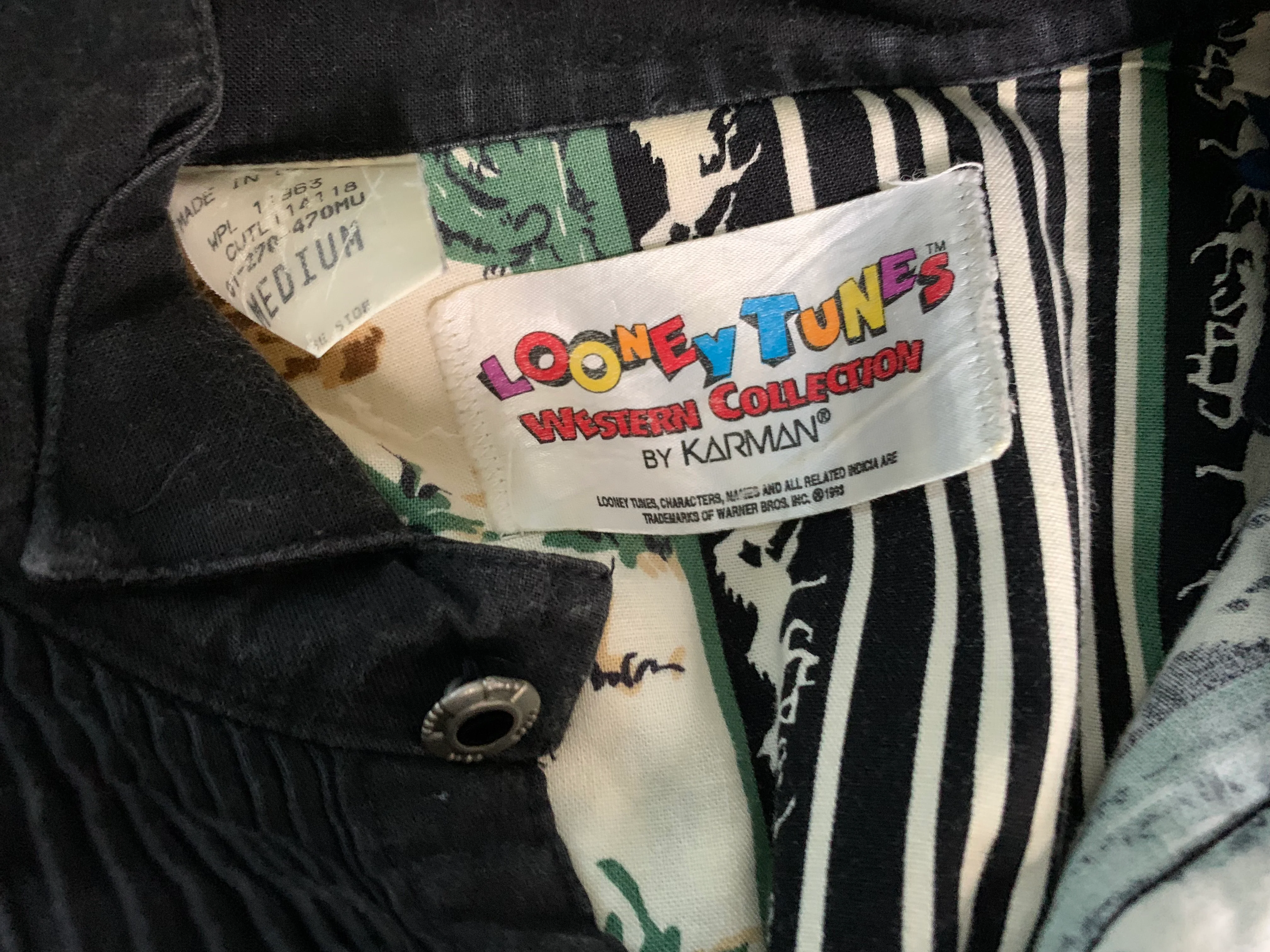 90s Gender Neutral Cartoon Characters Novelty Shirt By Looney Tunes Western Collection Karman - Image 10