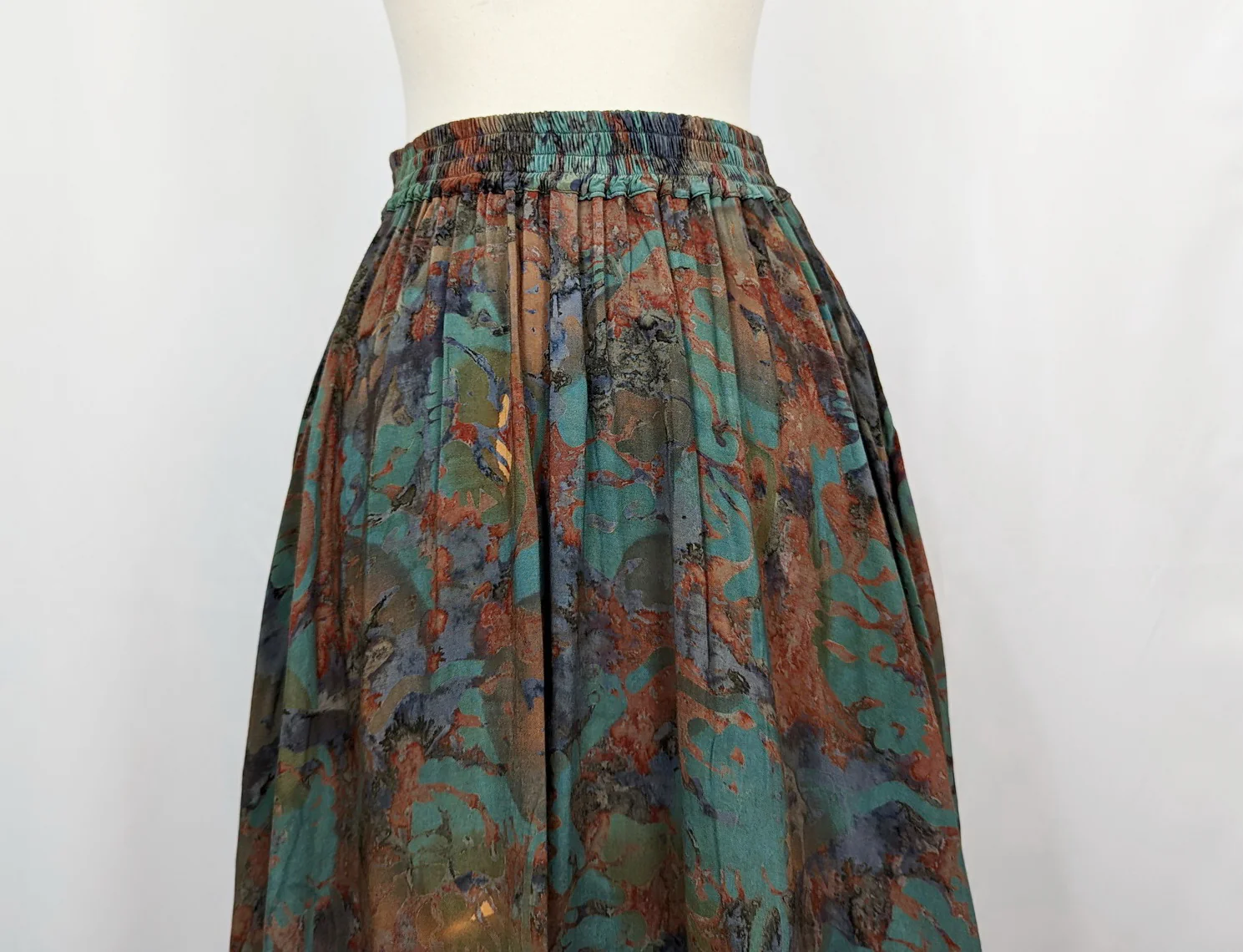 90s Green Brown Rayon Artsy Print Pockets Skirt By Los Manos - Image 3