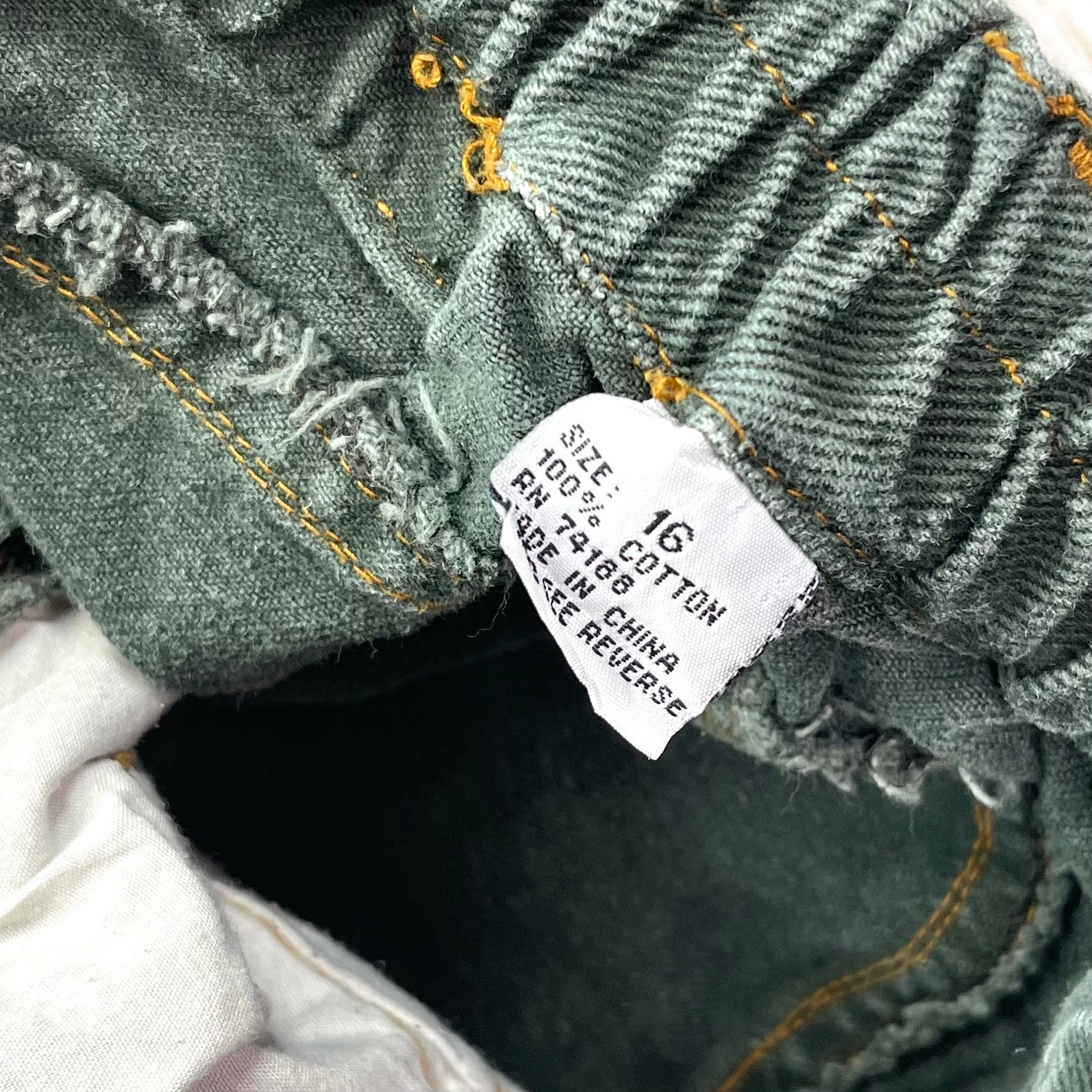 90s Green High Waisted Jogger Jeans By Syn - Image 9