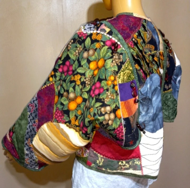 90s Handcrafted Quilted Crop Jacket Kimono Styling By Handcrafted - Image 5