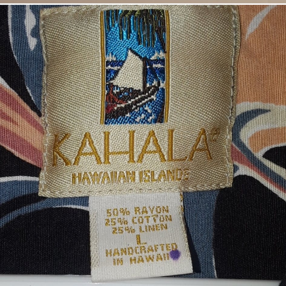 90's Hawaiian Island Local Fauna Shirt by Kahala - Image 5
