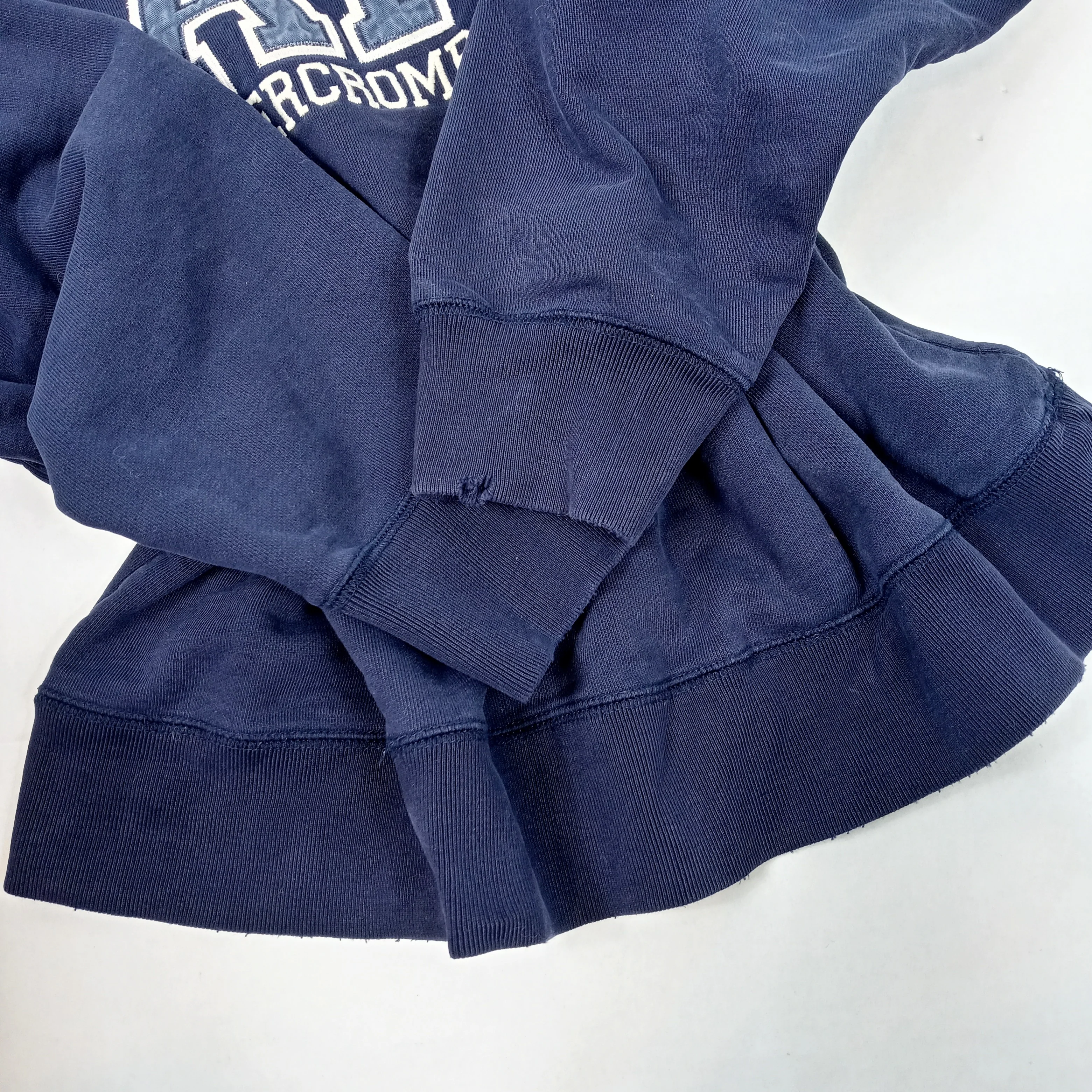 90s Heavyweight Boxy Fit Crewneck Logo Sweatshirt By Abercrombie & Fitch - Image 4