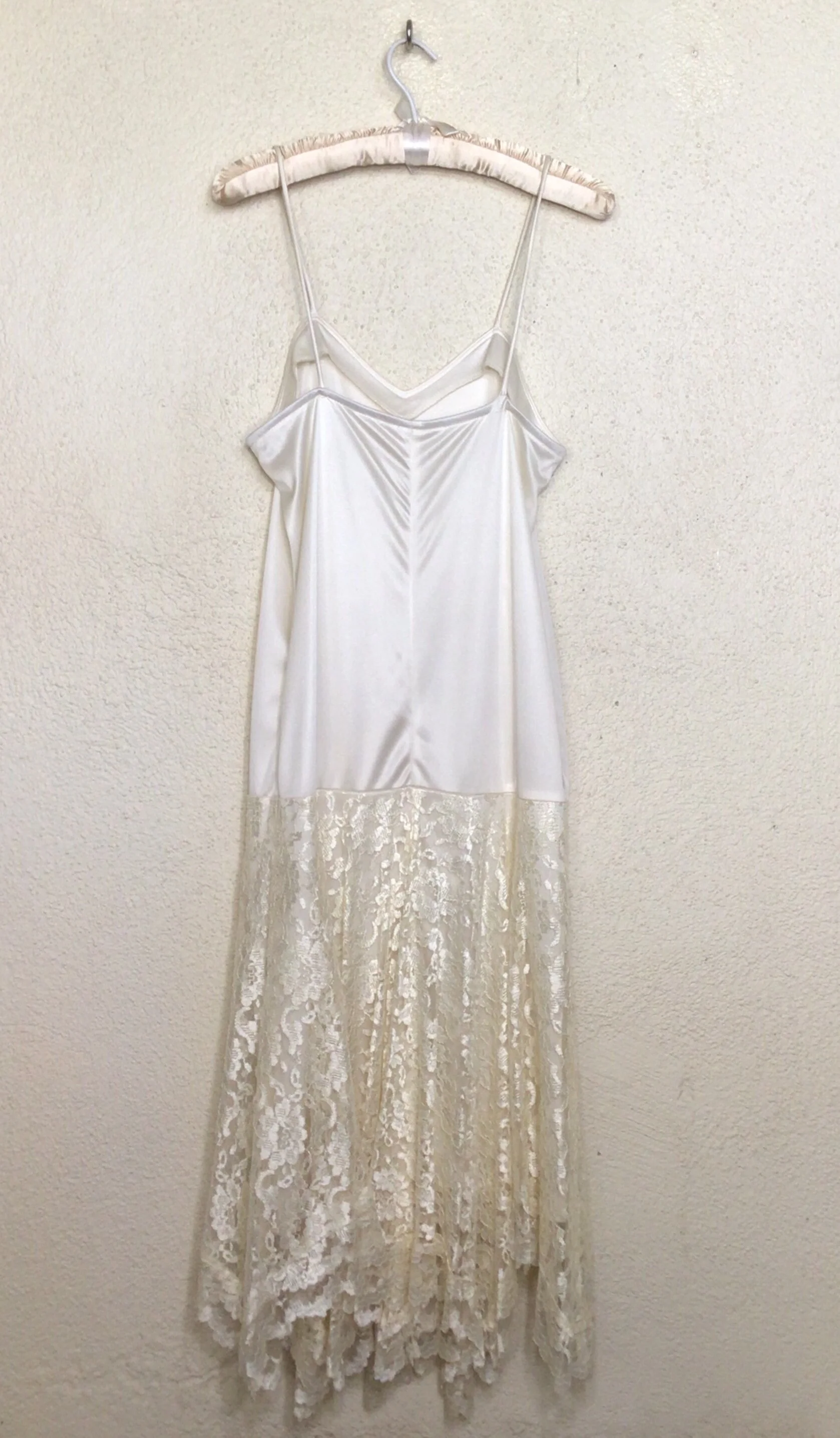 90s Ivory Floral Lace Midi Rhinestone Slip Dress Set - Image 6