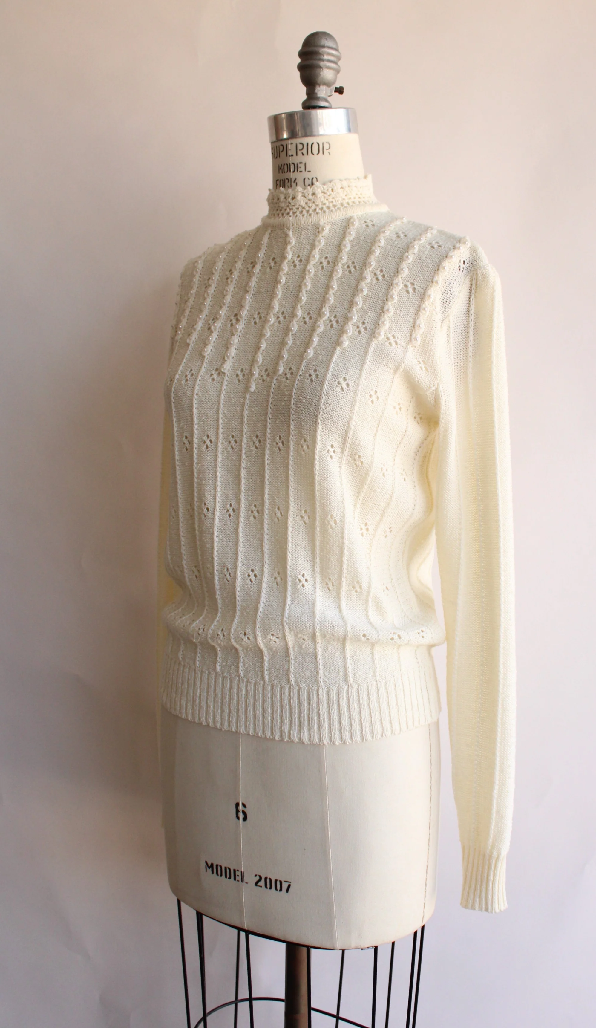 90s Ivory Mockneck Sweater With Keyhle Neckline By Mariea Kim - Image 9