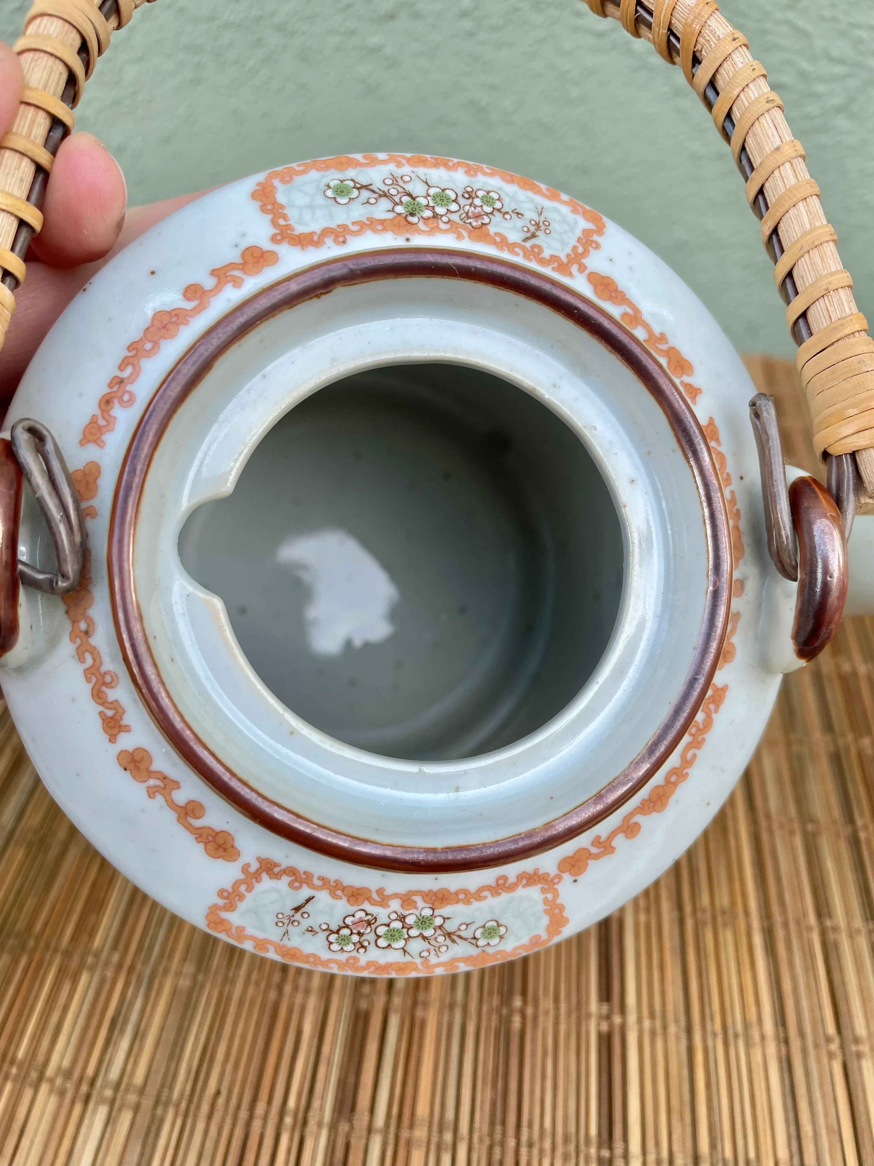 90s Ceramic Teapot In 2 Birds In Floral Motif - Image 4