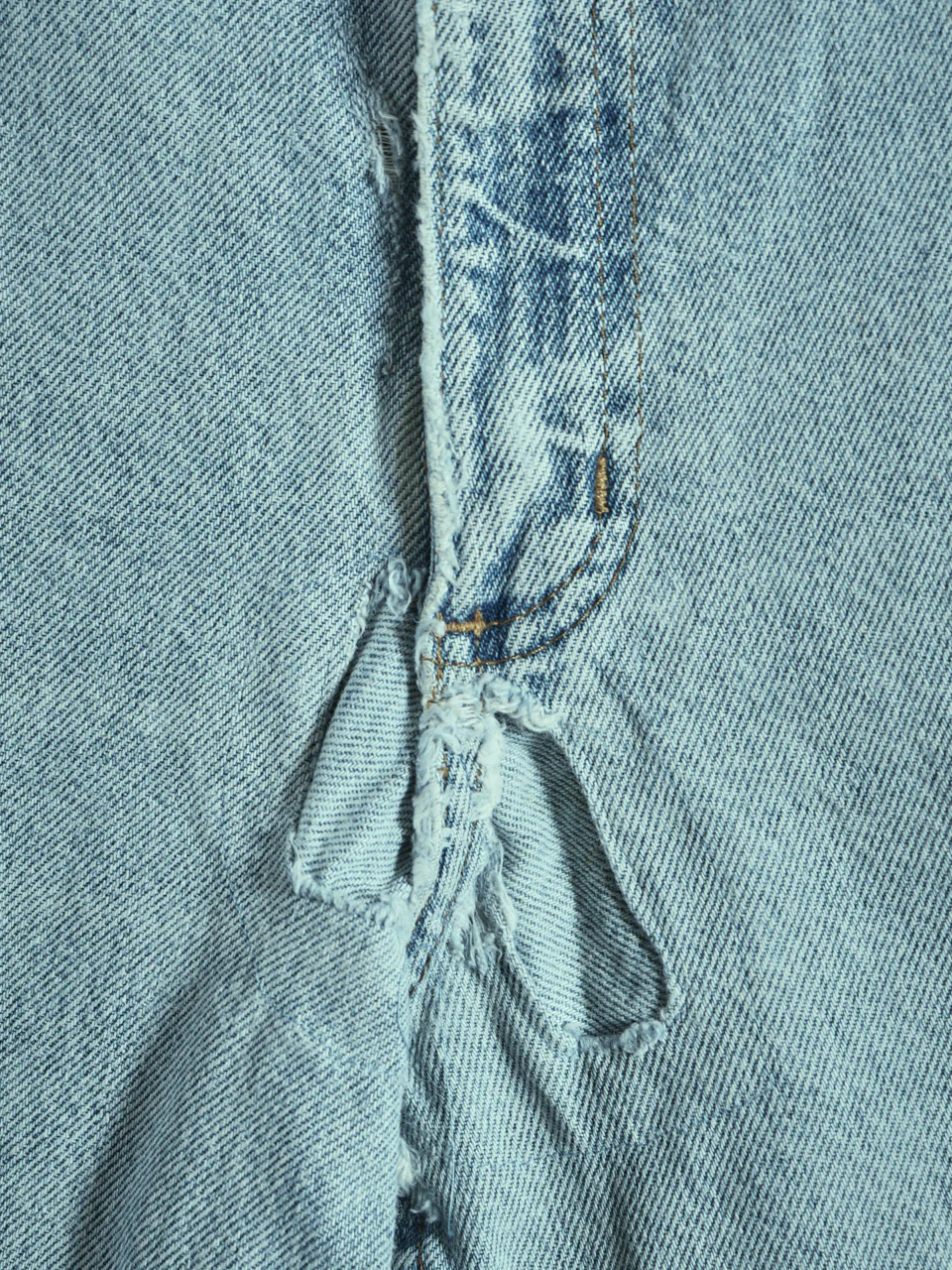 90s Light Wash Distressed Jeans - 38x32 By Carhartt - Image 6