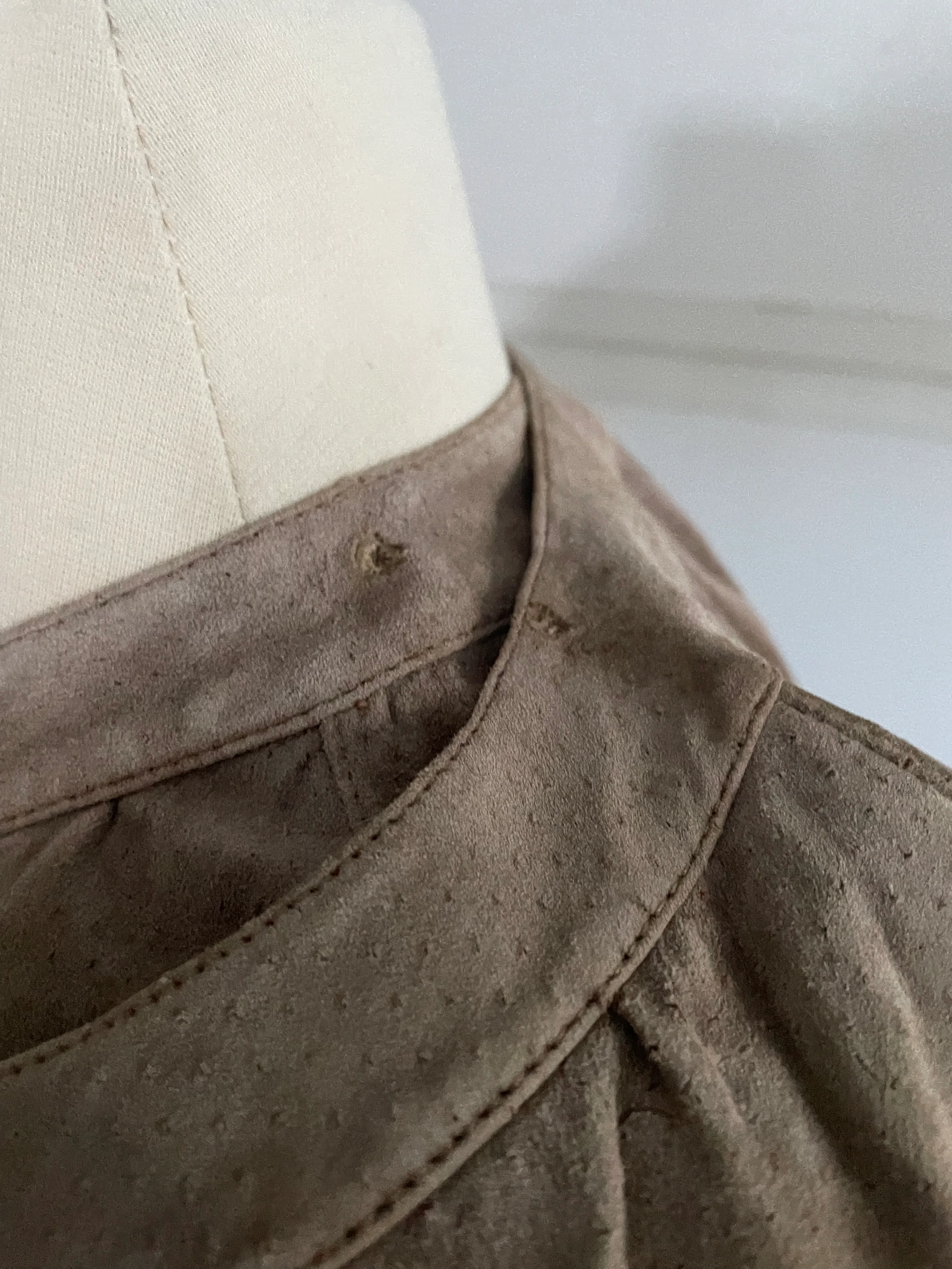 90s Long Sleeve Leather Dress And Jacket In Beige By Apropos - Image 4