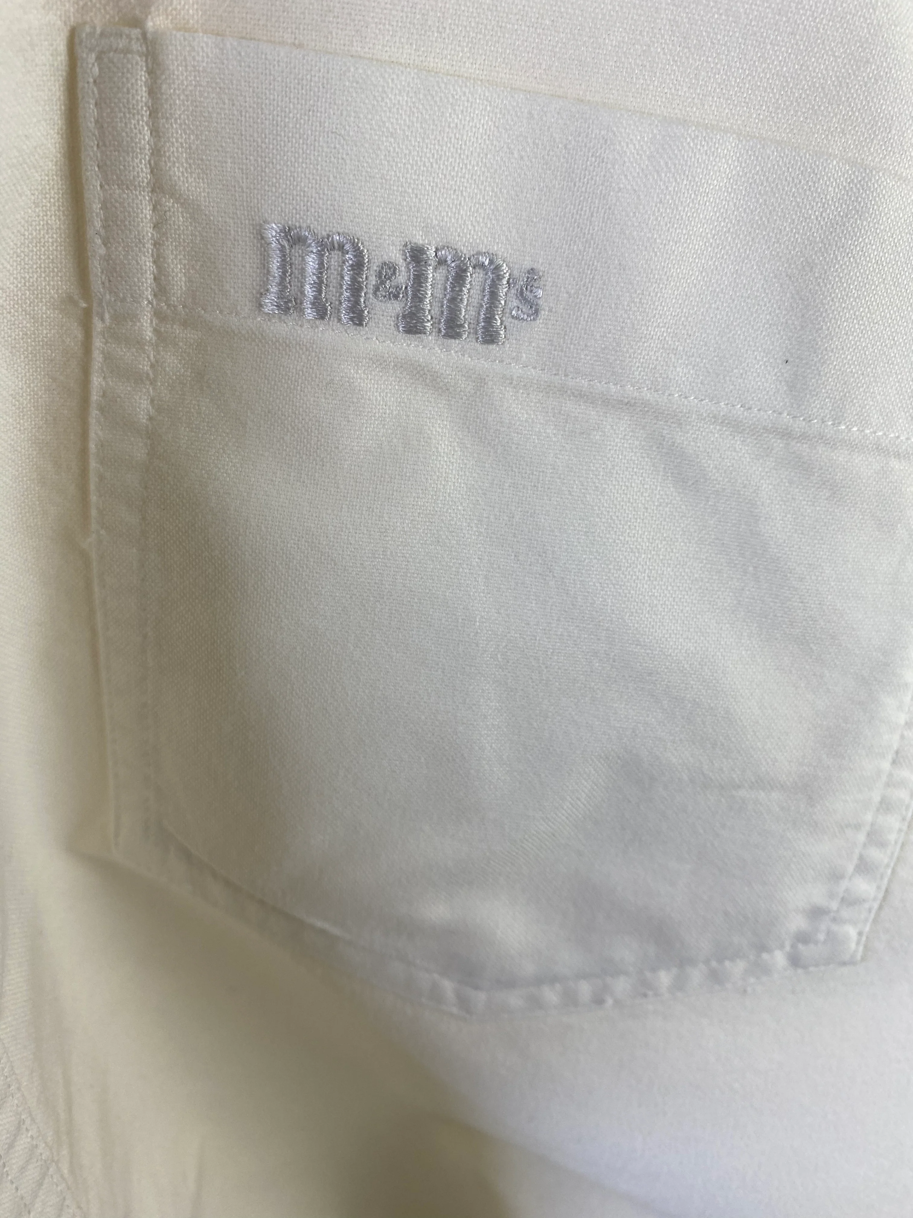 90s M&m's Embroidered Twill Cotton Button Front Shirt By Planet Mars - Image 5