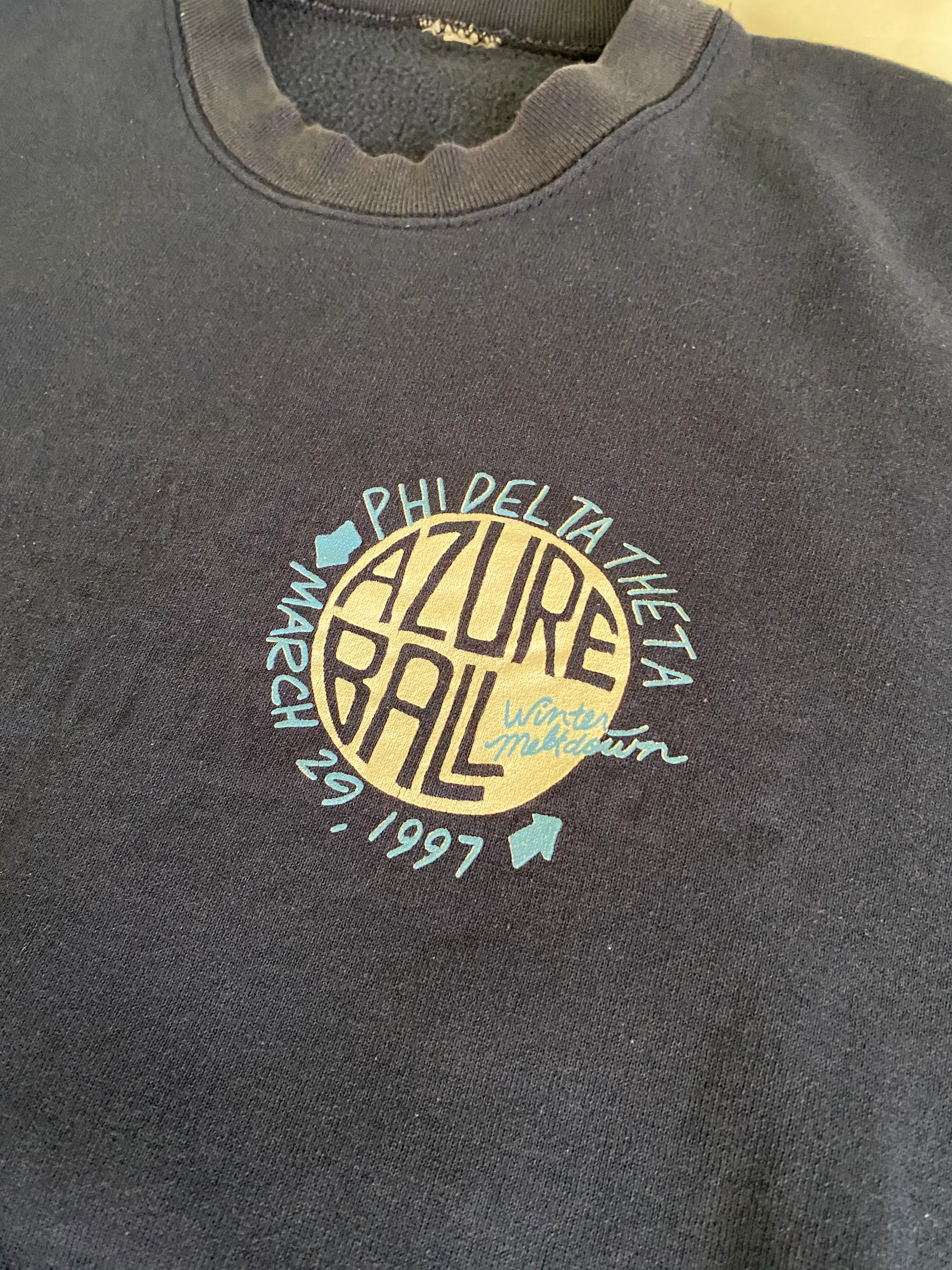 90s Mens Phi Delta Theta Fraternity Sweatshirt - Image 5