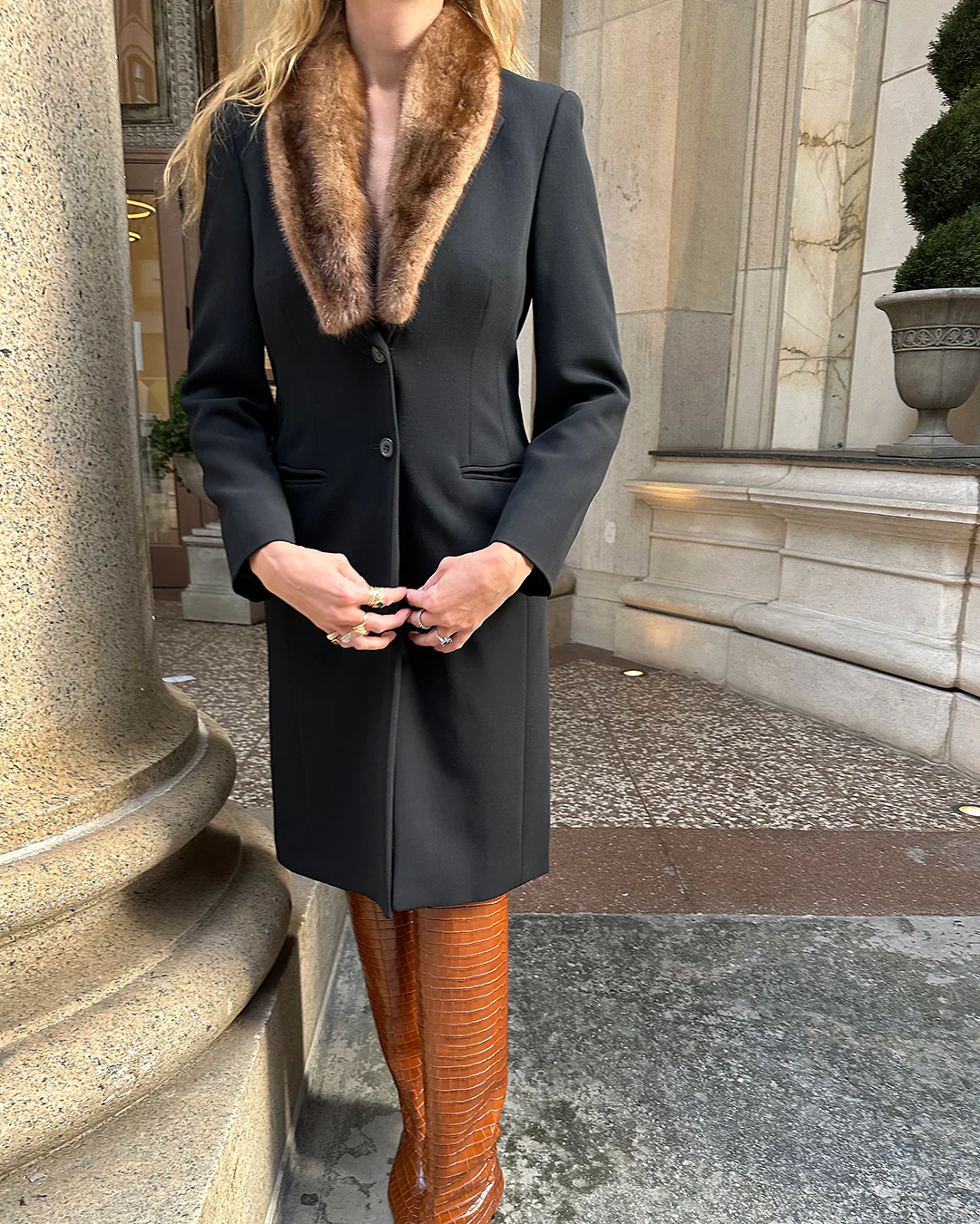 90s Michael Kors Mink-trimmed Wool Coat (xs-s) By Michael Kors Collection - Image 5