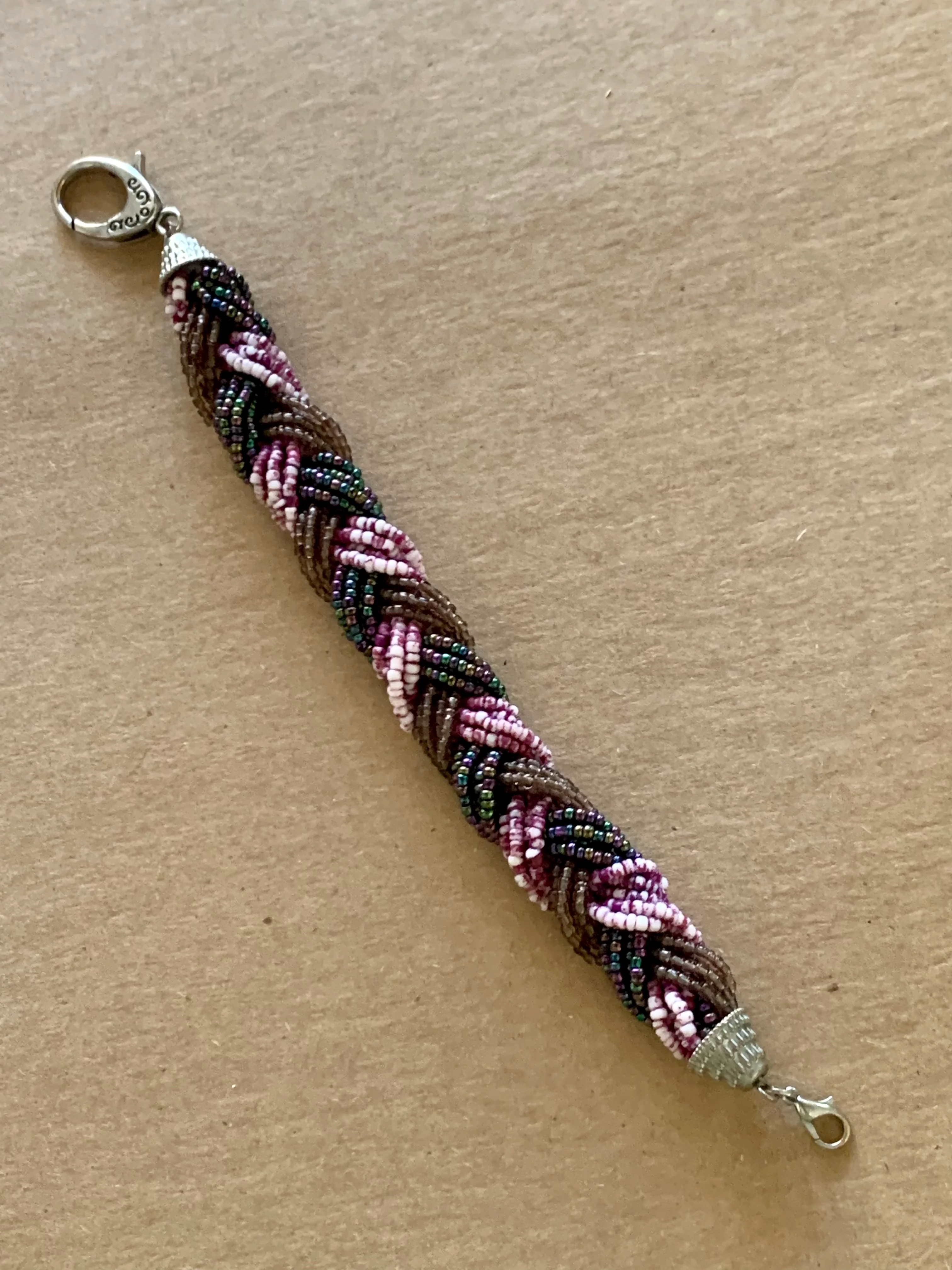 90s Multitoned Lavender Beaded Braided Bracelet - Image 6