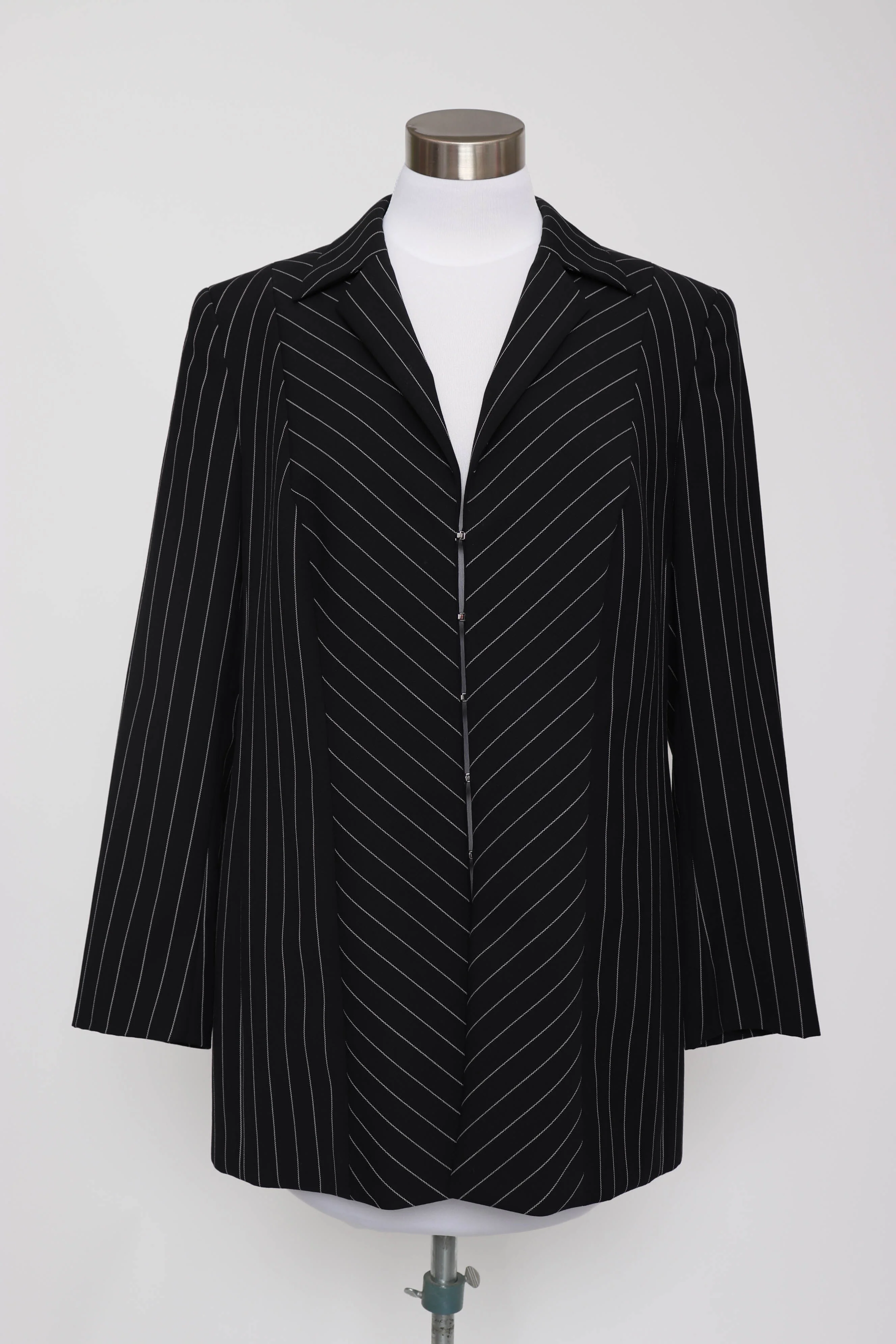 90s Navy Blue and White Pinstripe Wool Gabardine Blazer L/xl by Escada - Image 5
