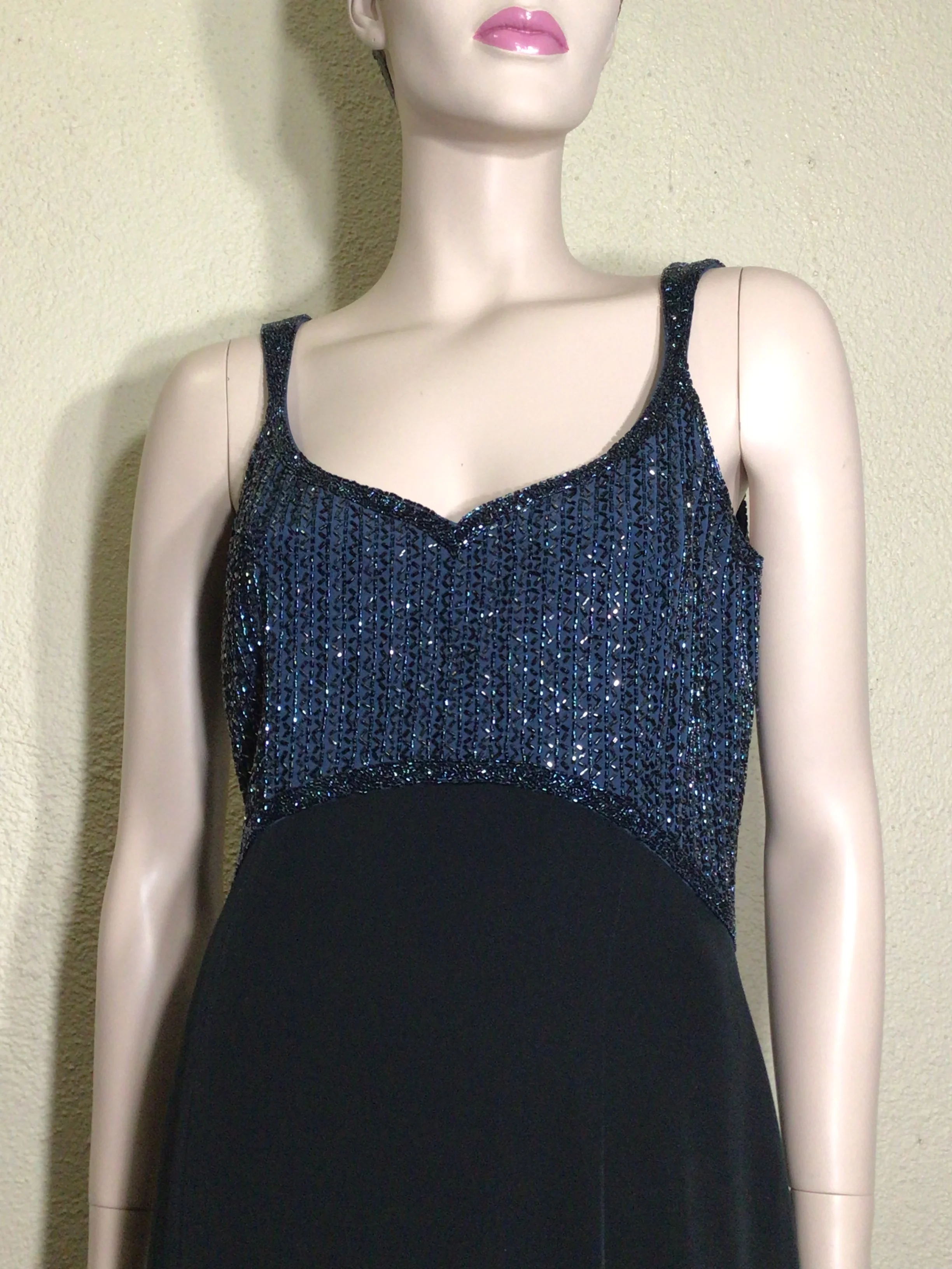 90s Navy Blue Beaded Cocktail Evening Maxi Dress By BlackTie Oleg Cassini - Image 5