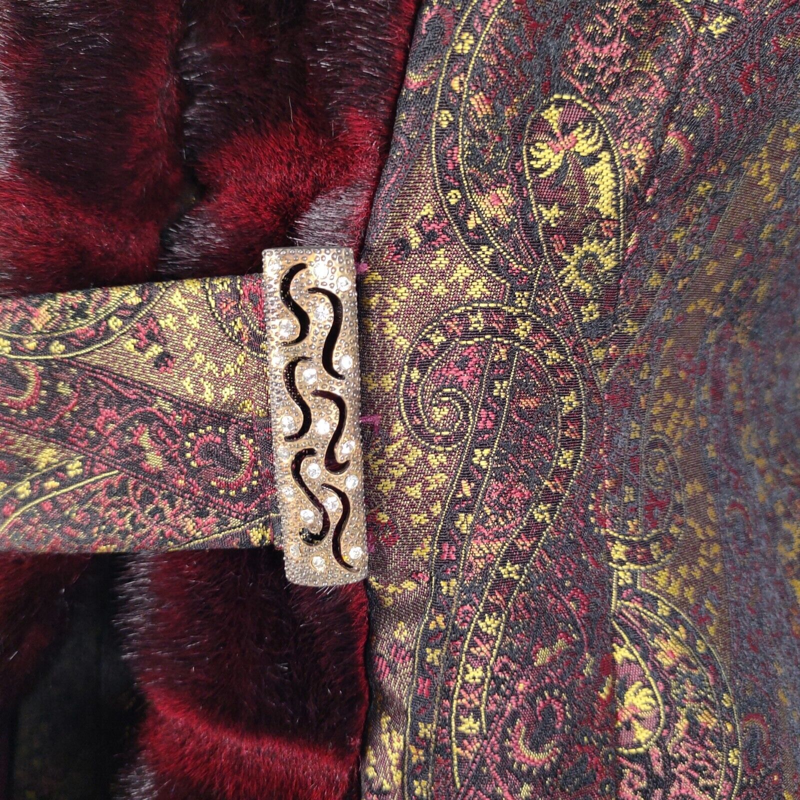 90s Paisley Brocade Faux Fur Trim Midi Skirt Suit By Donna Vinci Couture - Image 10