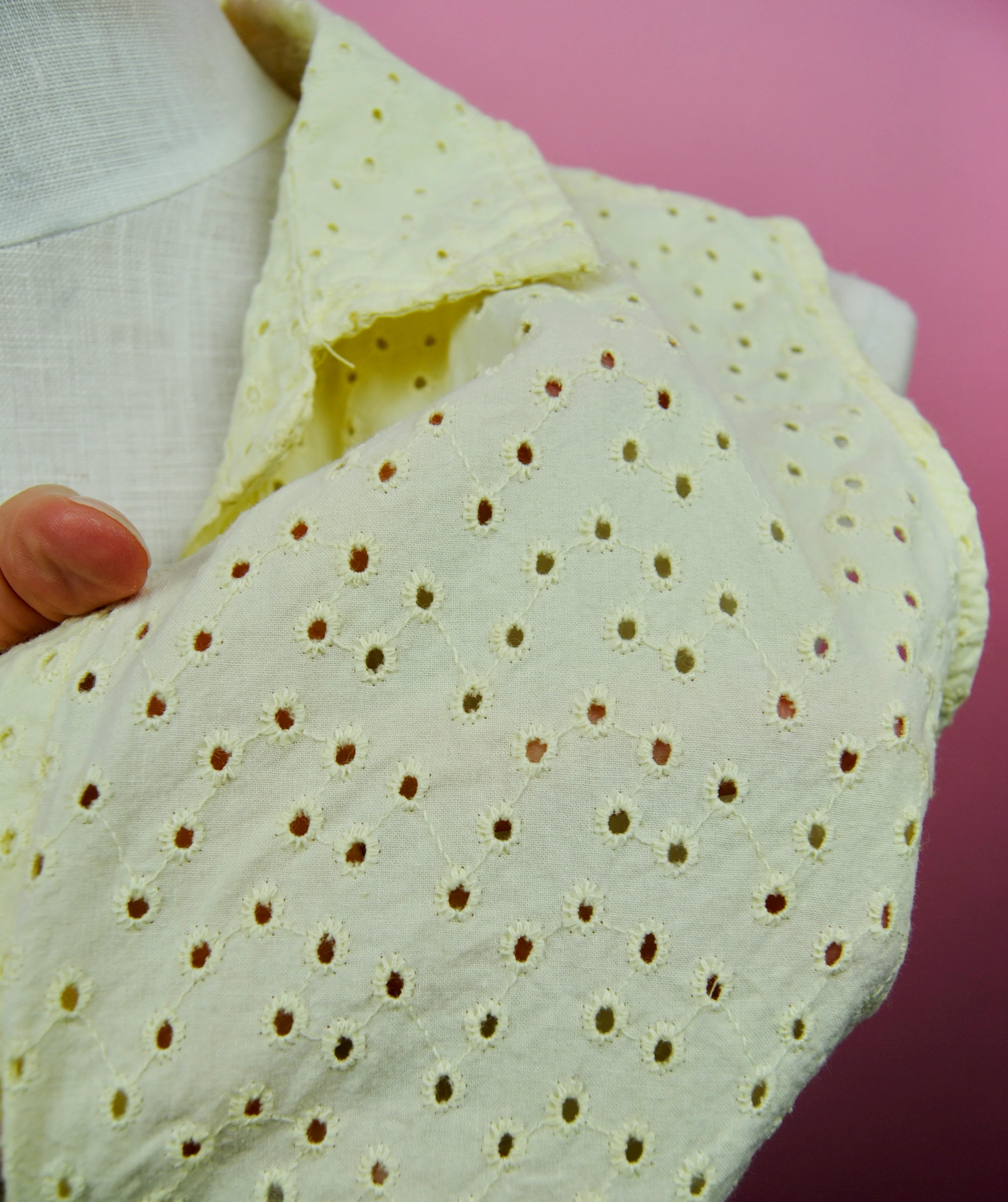 90s Pale Yellow Eyelet Crop Top By Speed Limit - Image 12