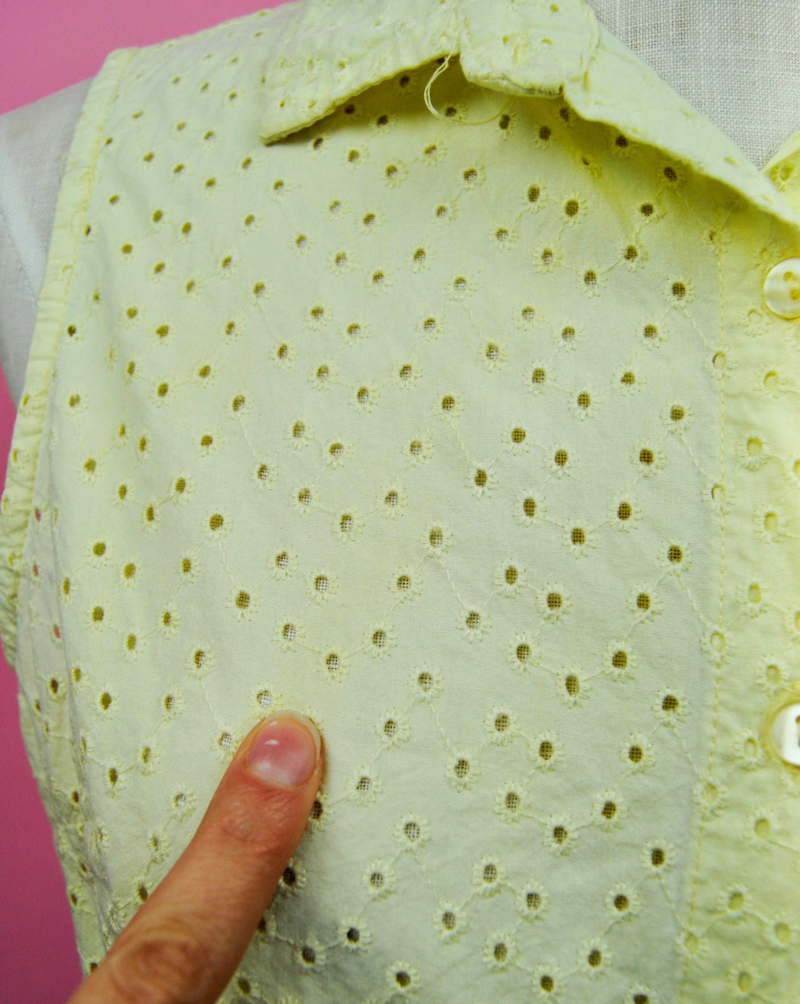 90s Pale Yellow Eyelet Crop Top By Speed Limit - Image 14