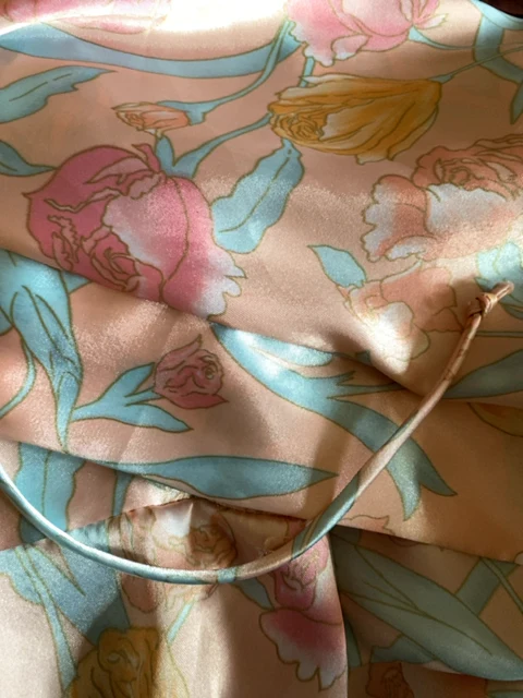 90s Pastel Floral Slinky Robe With Tie And Pockets by LA Intimates - Image 5