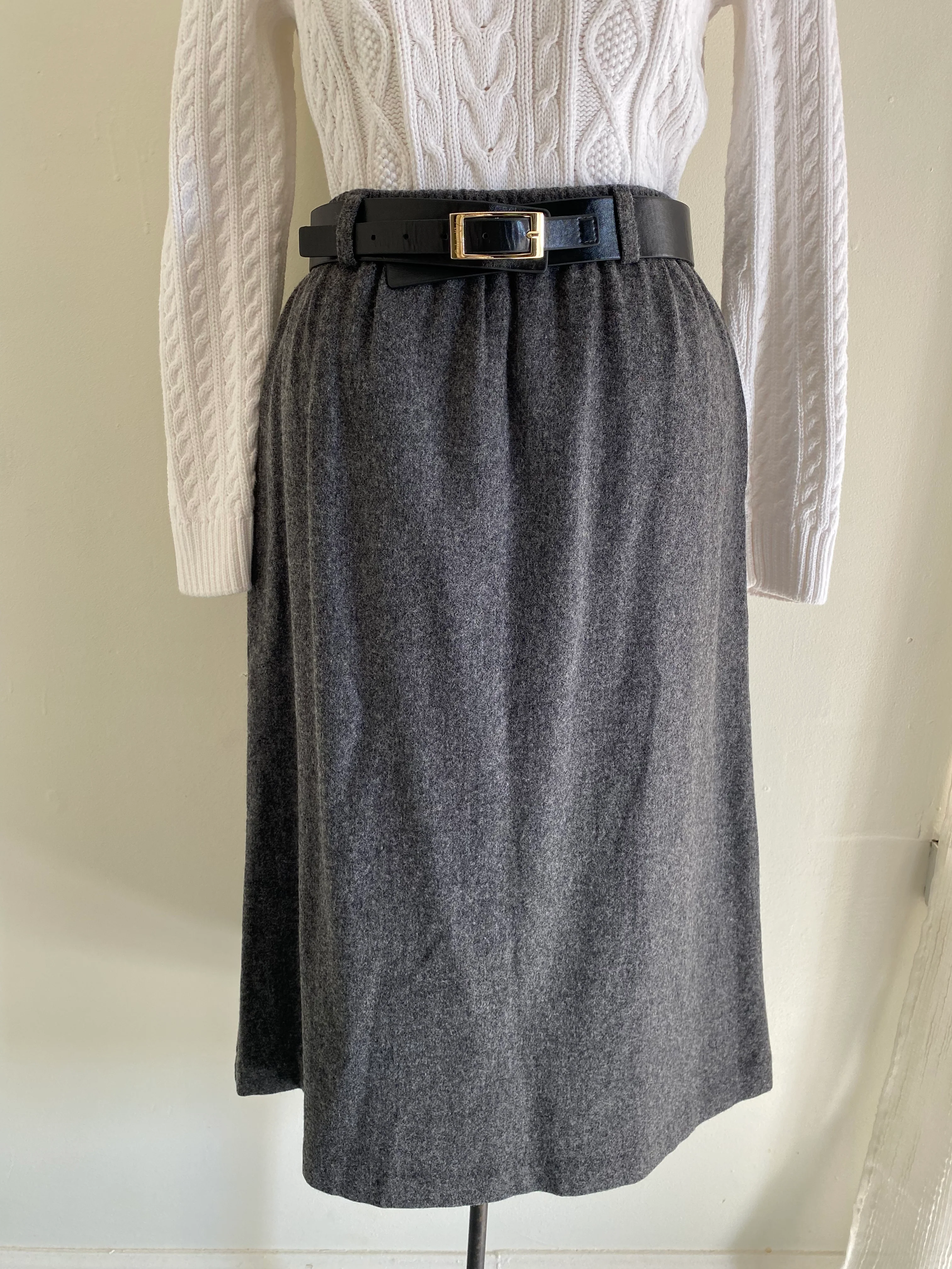 90s Petite Gray 100% Wool Midi A-line Skirt By Orvis - Image 3