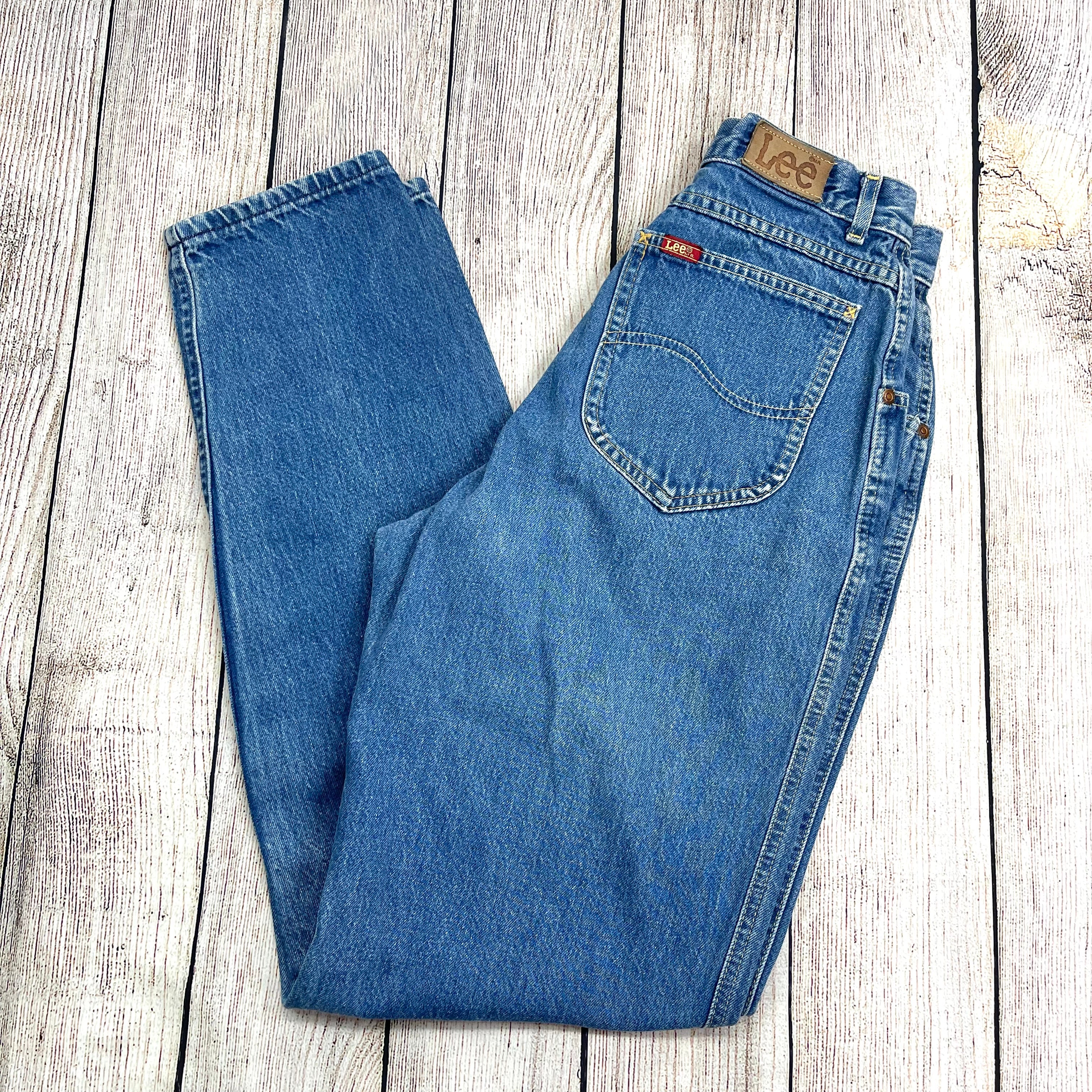 90s Pleated High Waisted Tapered Leg Mom Jeans By Lee - Image 3