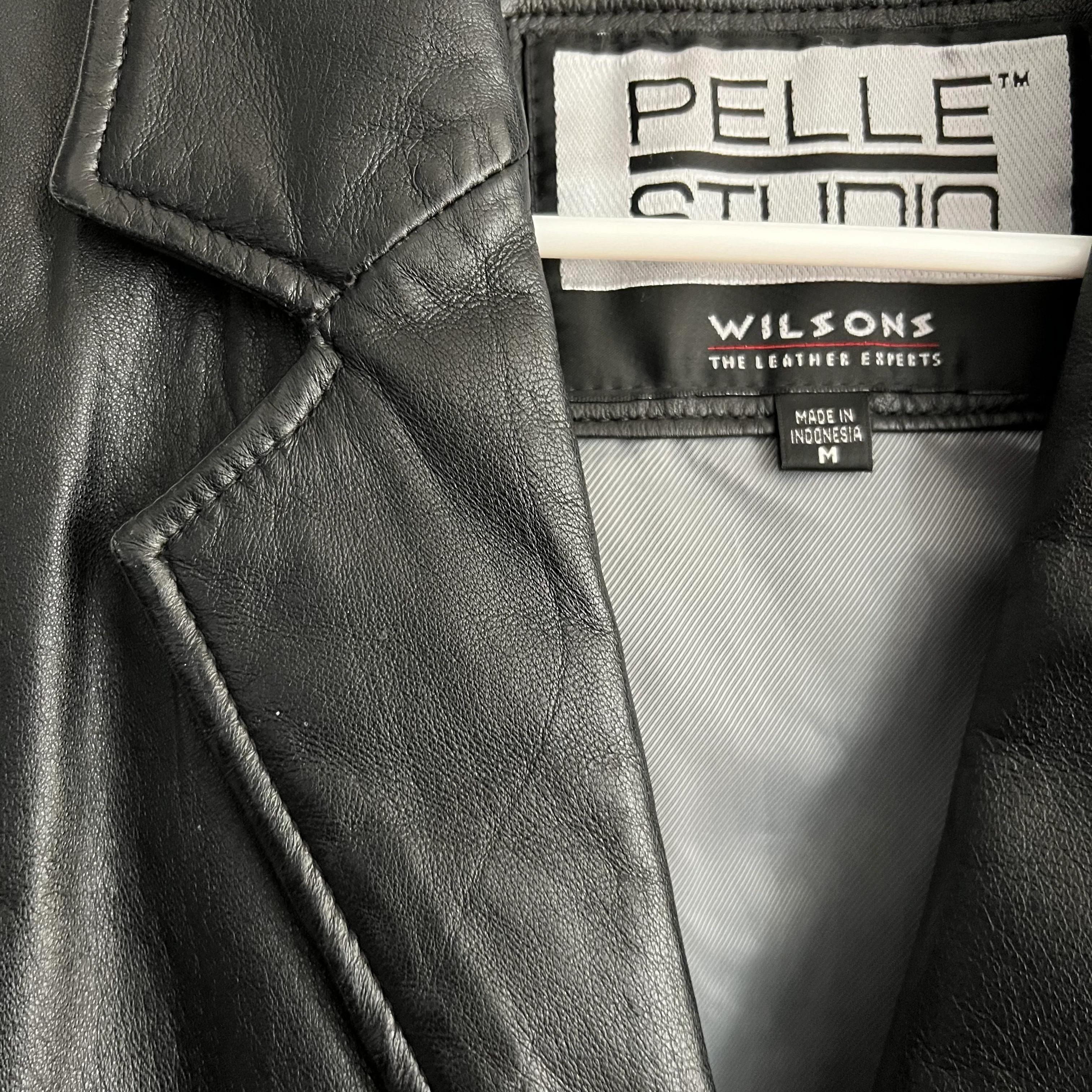 90s Pristine Vintage Leather 2 Button Blazer Jacket by  Wilson's Leather - Image 7