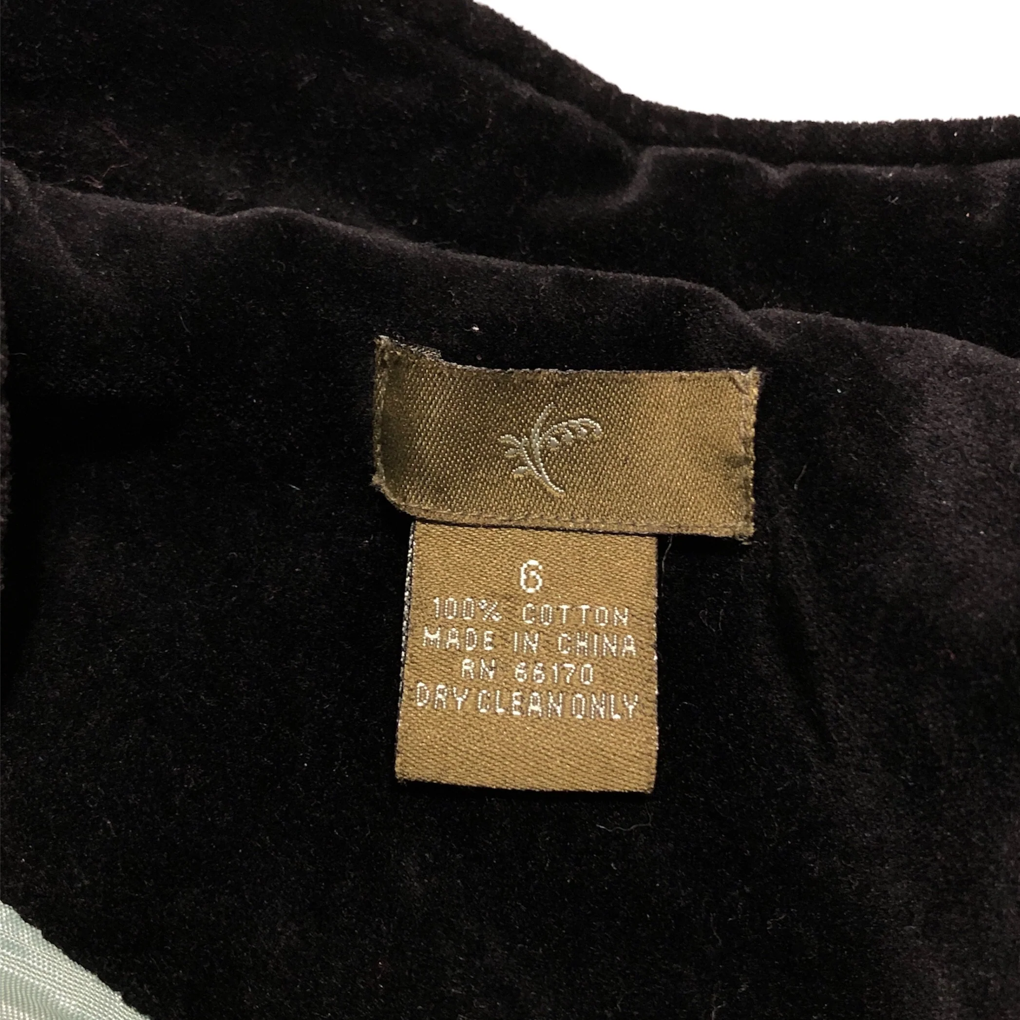 90s Quilted Velvet Fei Jacket By Anthropologie - Image 10