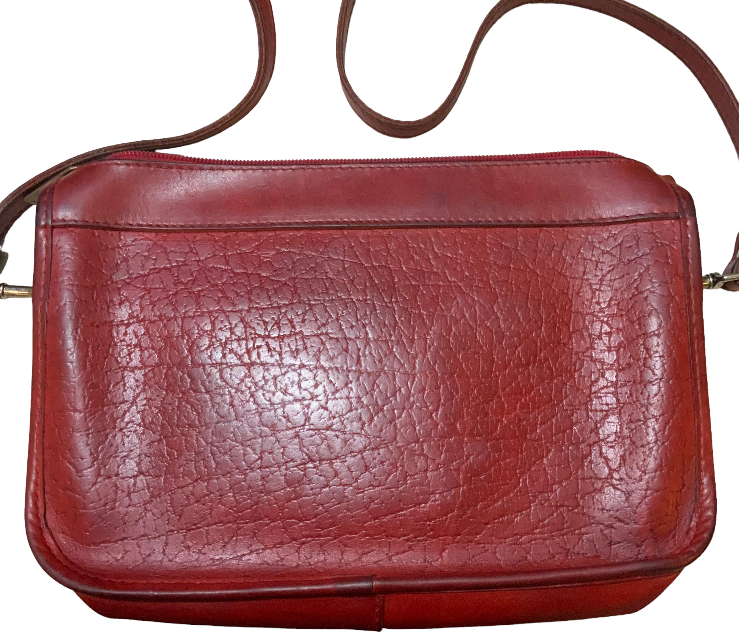 90s Red Textured Leather Shoulder Bag By Michael Green - Image 2