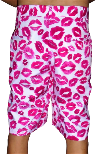 90s Red White Kissing Lips Bermuda Shorts - Image 2