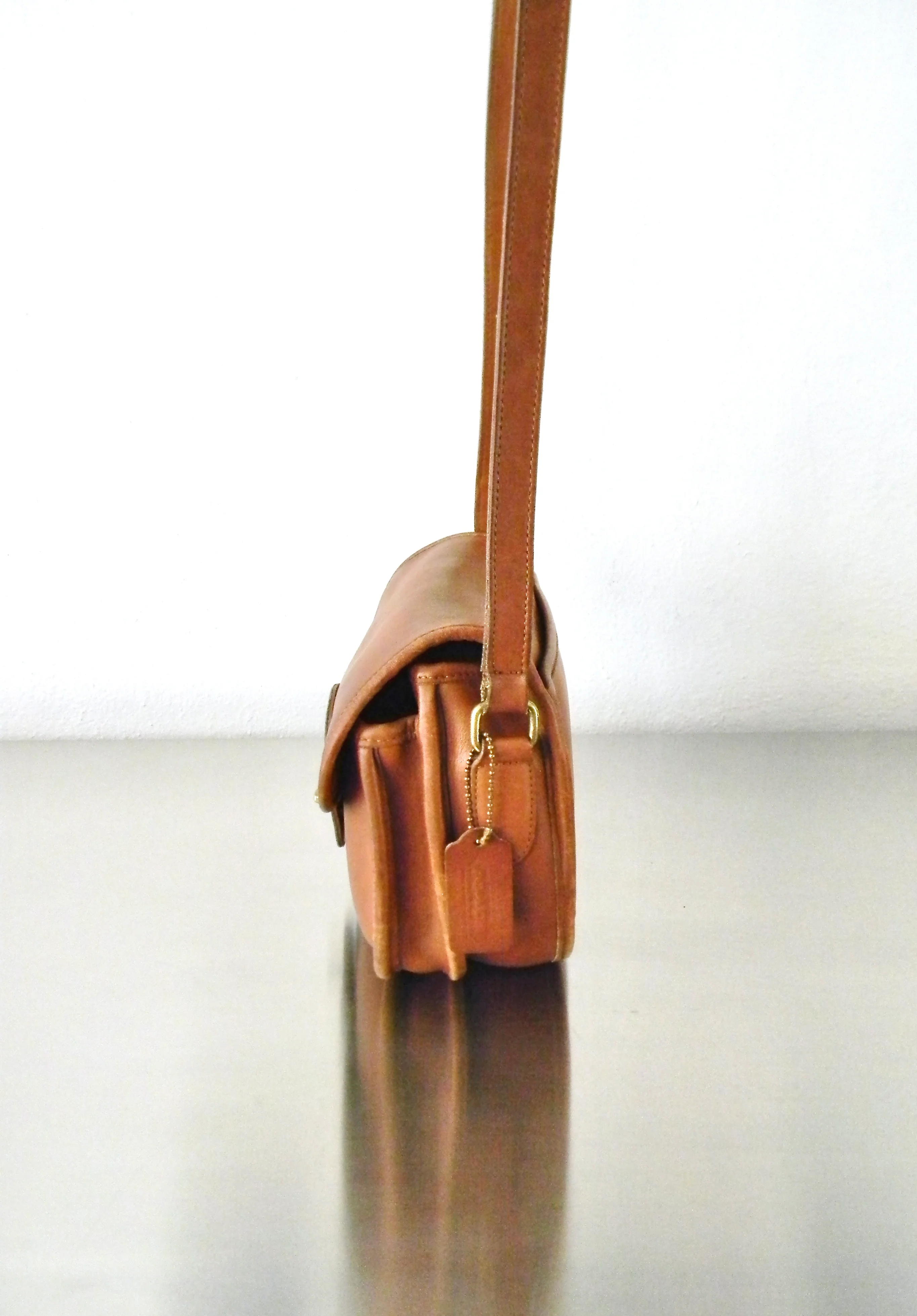 90s Refurbished 1995 British Tan Prairie Bag By Coach - Image 10
