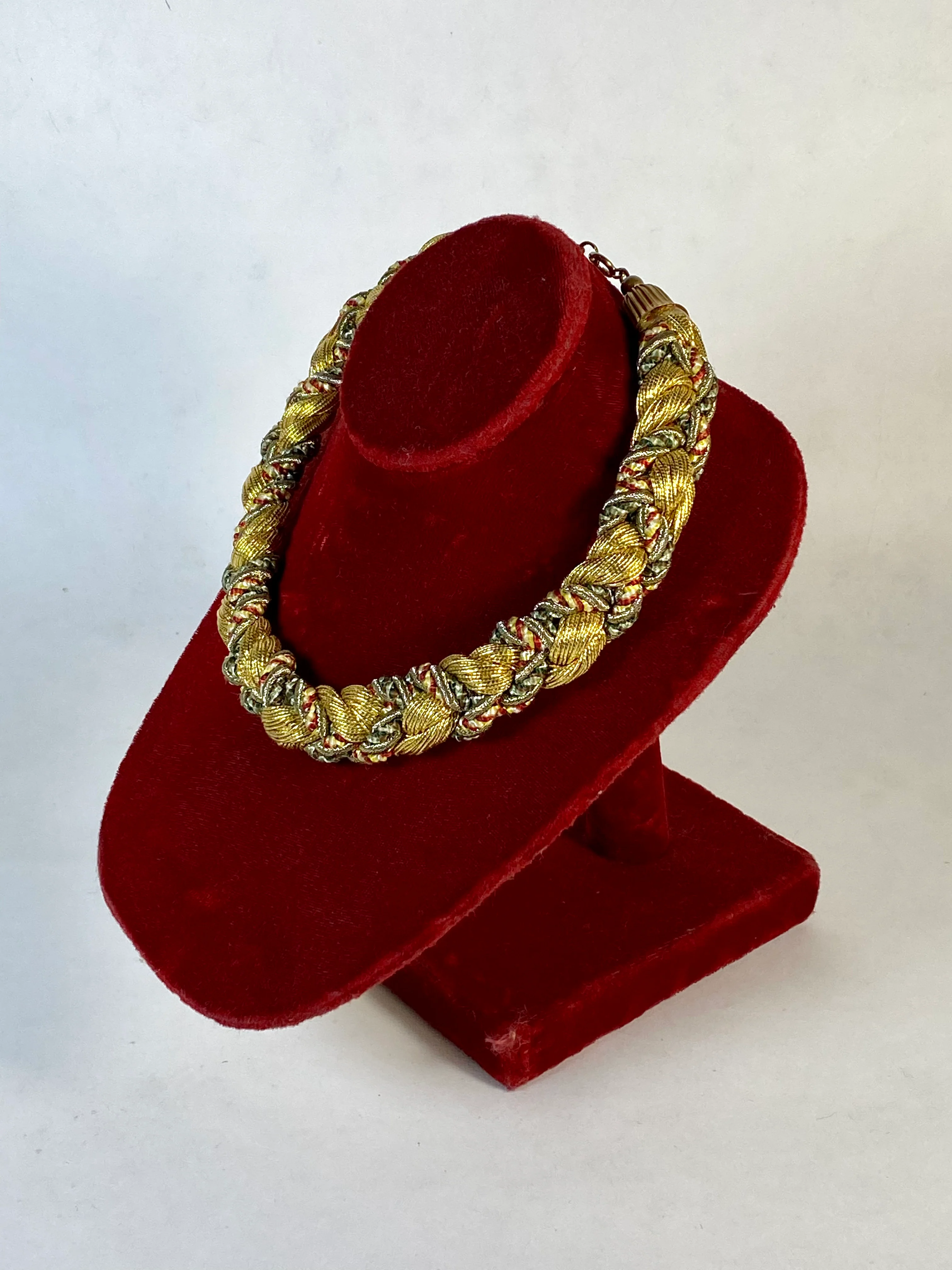 90s Renaissance Inspired Braided Ribbon Gold Necklace - Image 3