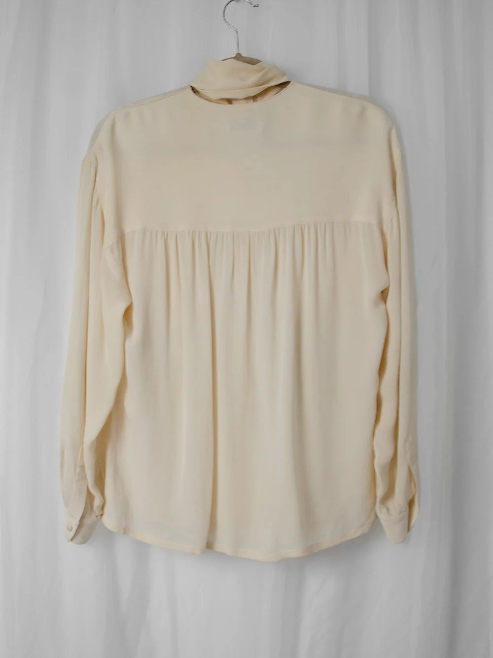 90s Silk Pussy Bow Blouse - Image 6