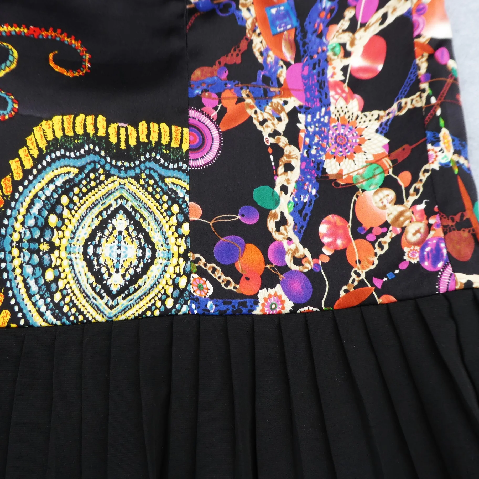 90s Silk Satin Skirt Psychedelic Abstract Pleated Hem By Silk Club - Image 4