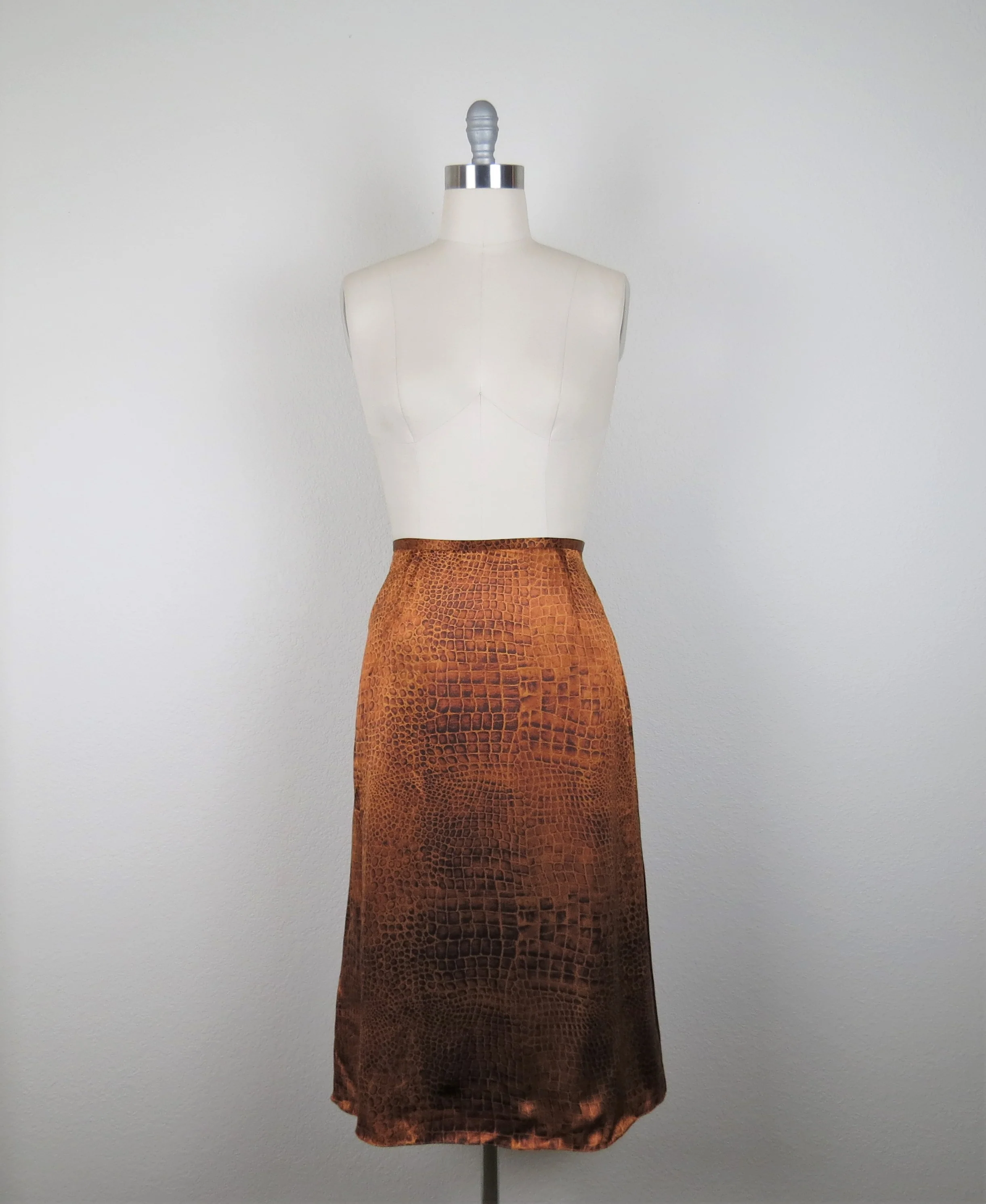 90s Silk Two Piece Set Skirt And Blouse Animal Print By Nygard Collection - Image 6