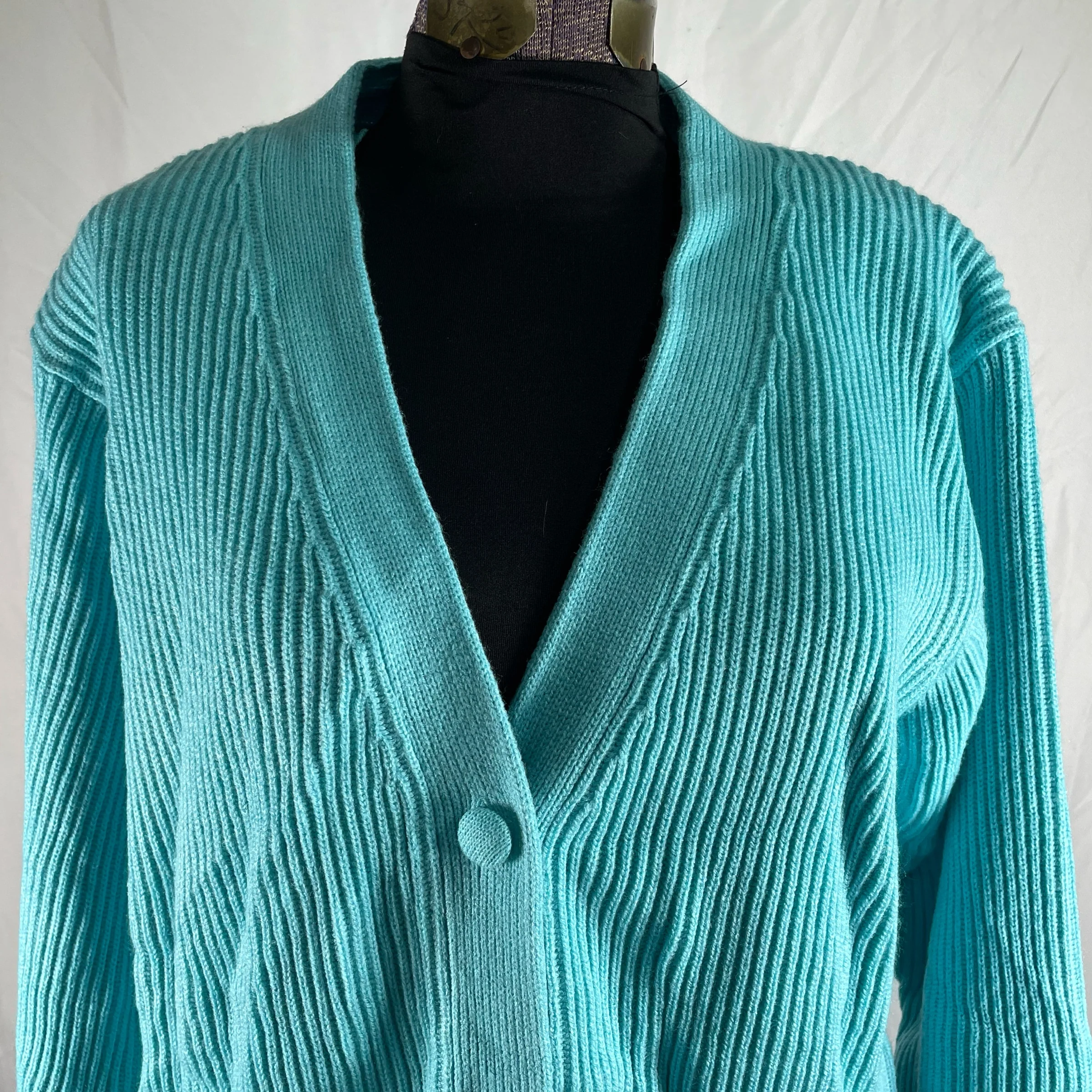 90s Sky Blue Ribbed Oversize Knit Cardigan By Yarnworks - Image 3