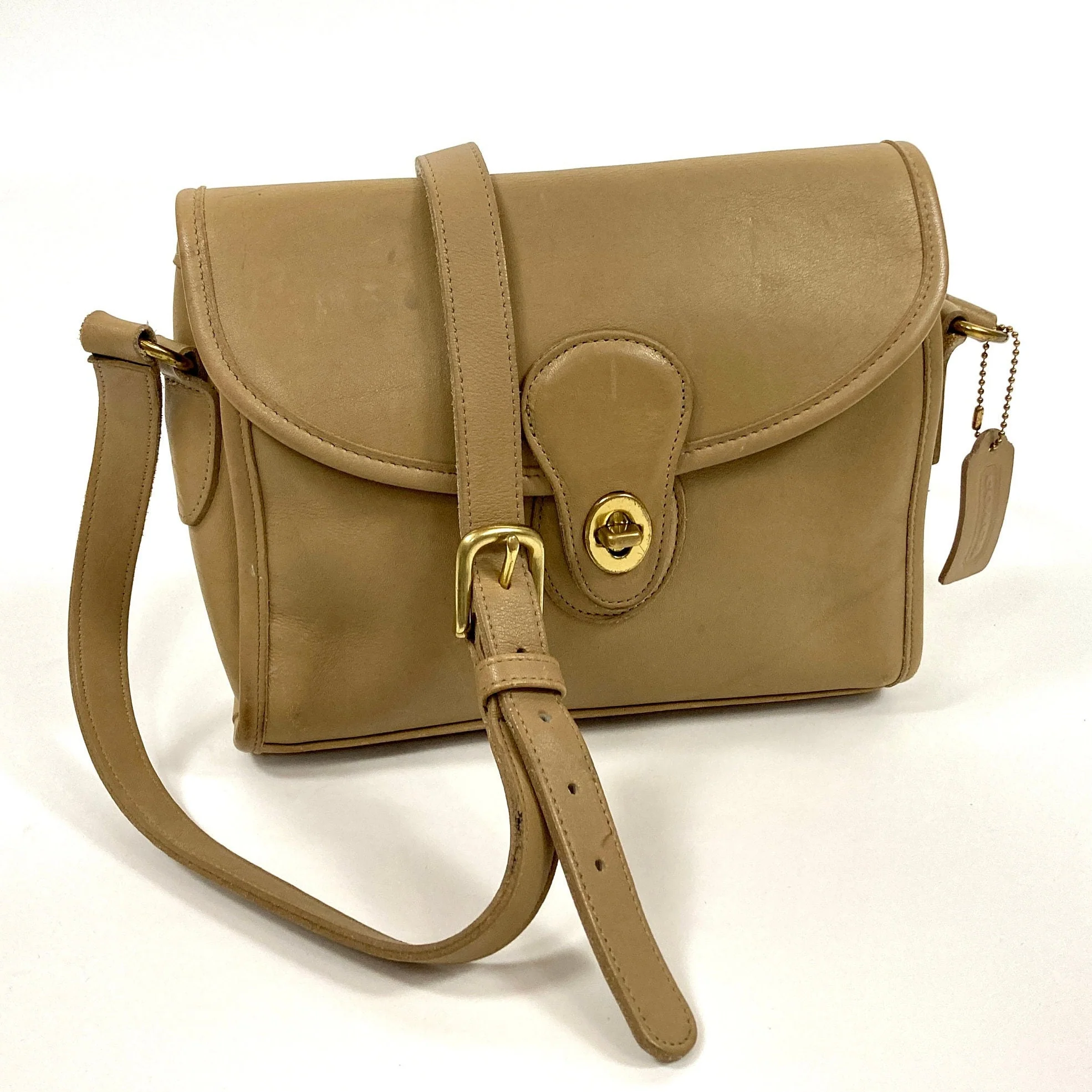 90s Tan Coach Crossbody Bag Distressed Devon 9908 Coach Leather Flap Messenger Purse Coach Saddle Bag Vintage Brass Bag by Coach - Image 3