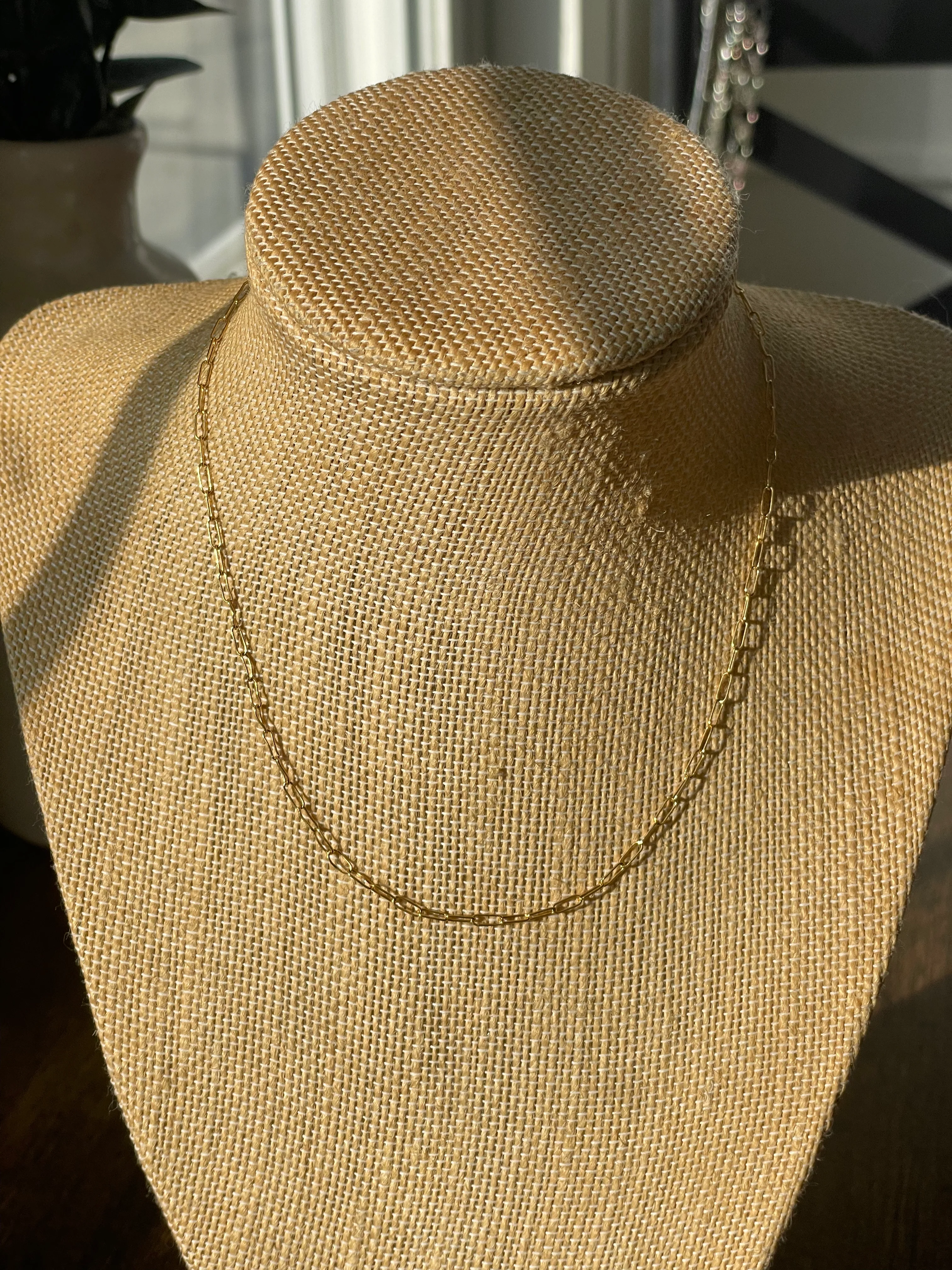 90s Thin 14k Gold Filled Link Chain - Image 4