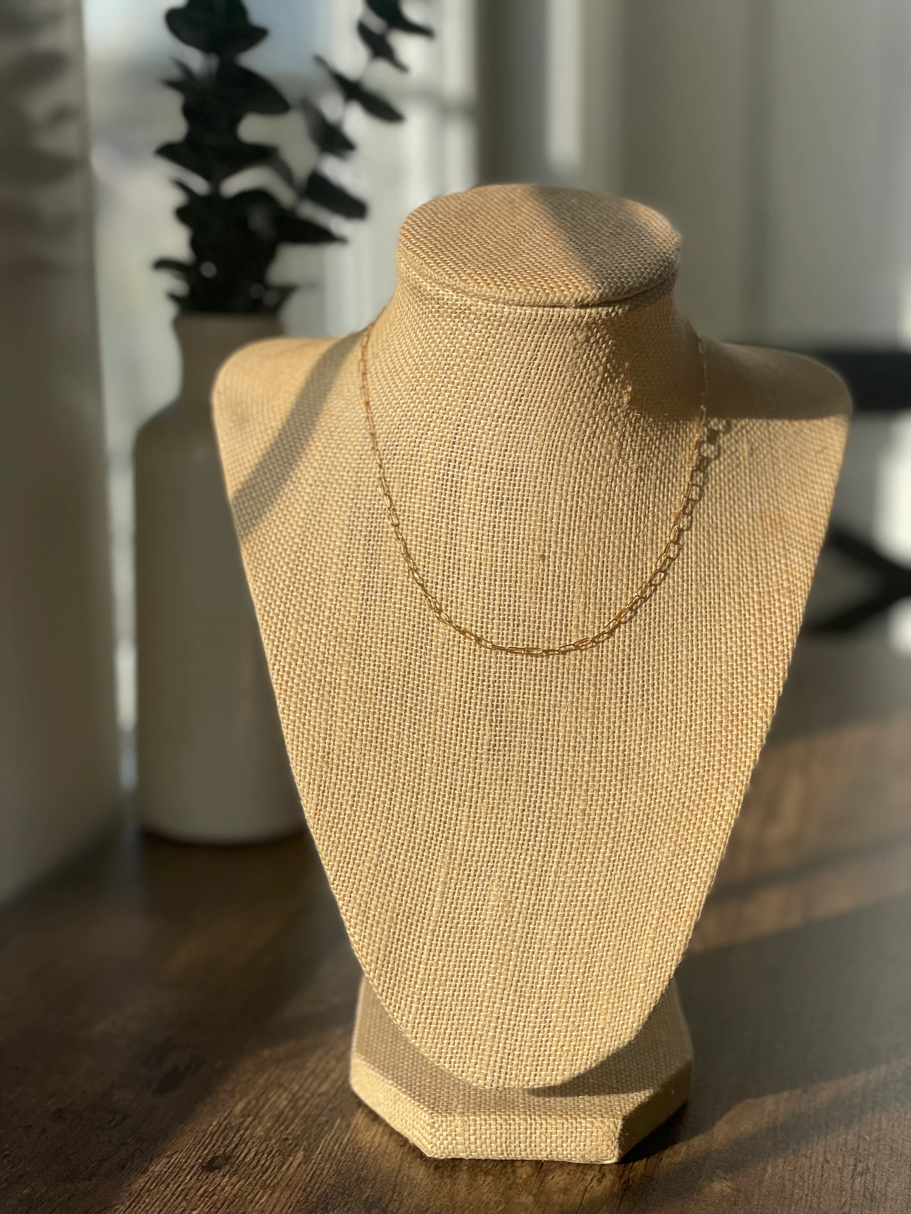 90s Thin 14k Gold Filled Link Chain - Image 6