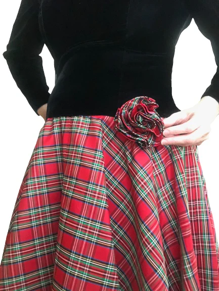 90s Velvet And Plaid Puff Sleeve Christmas Party Dress By Leslie Fay Evenings - Image 4