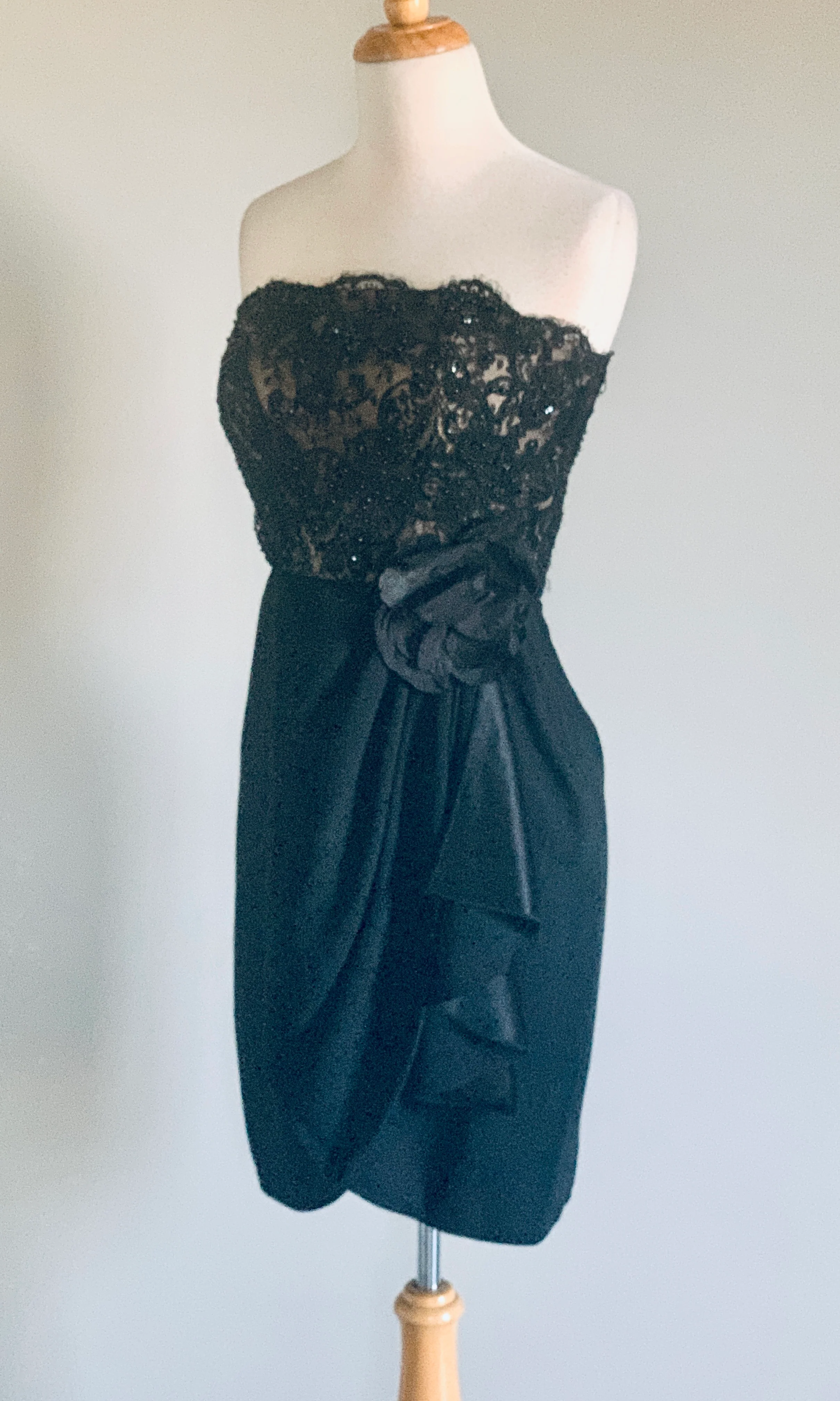90s Victor Costa Black Strapless Evening Dress By Victor Costa - Image 7