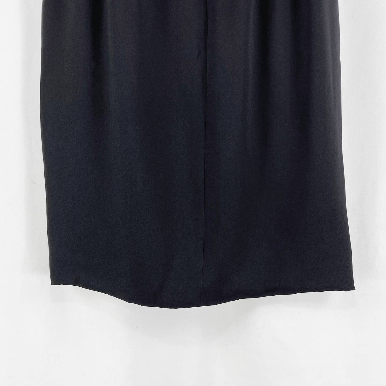 90s Vintage Black 100% Silk Pencil Skirt - Image 5
