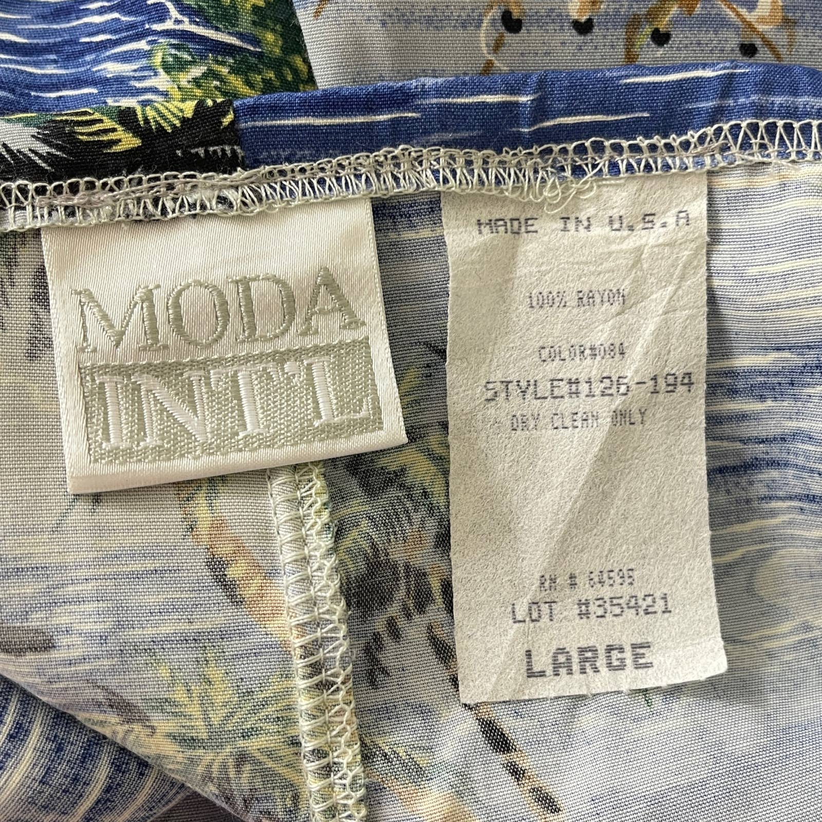 90s Vintage Blue Scenic Water Print Casual Pants by Moda International - Image 5