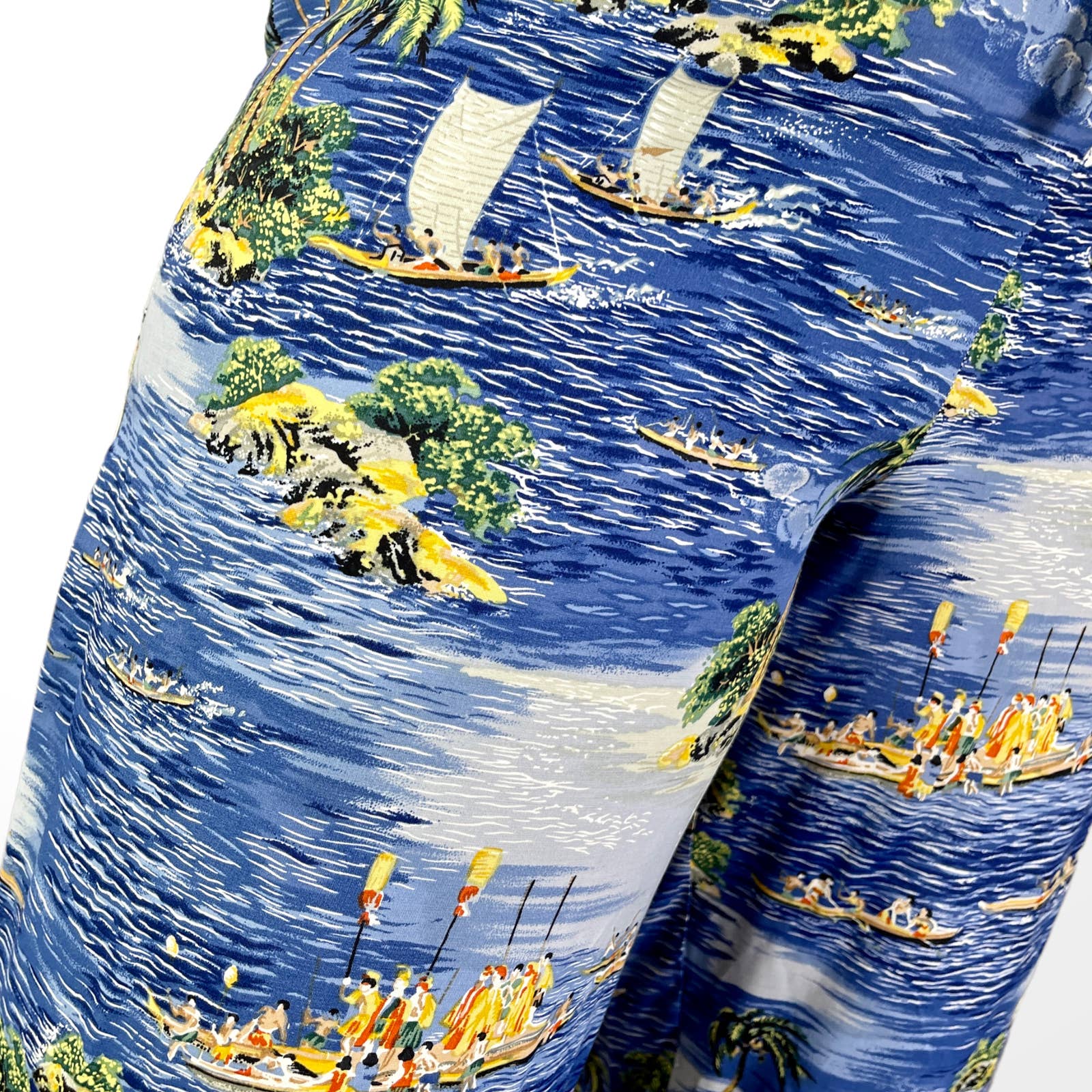 90s Vintage Blue Scenic Water Print Casual Pants by Moda International - Image 6