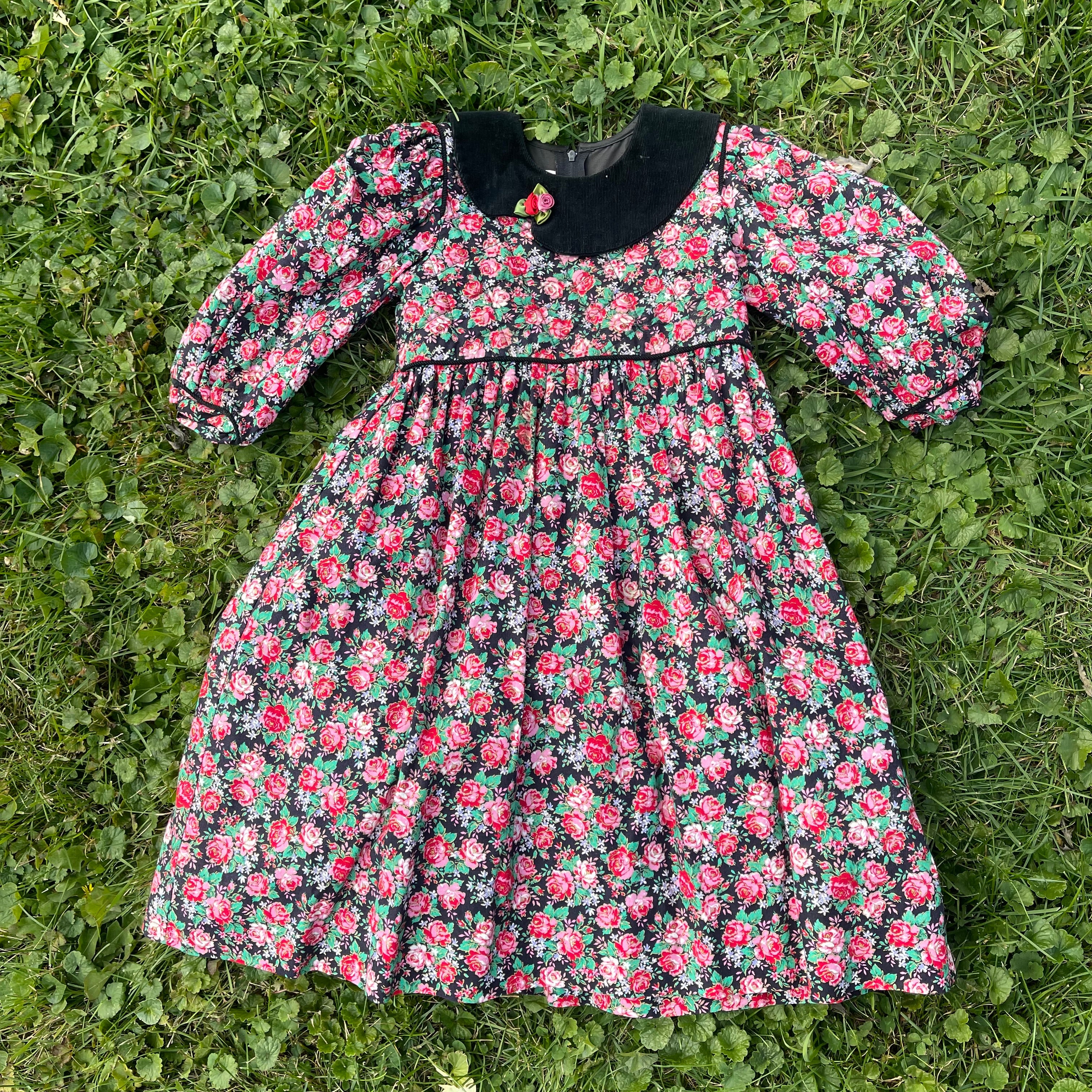 90s Vintage Children's Floral Cotton Dress | Quilted By Sylvia Whyte - Image 4