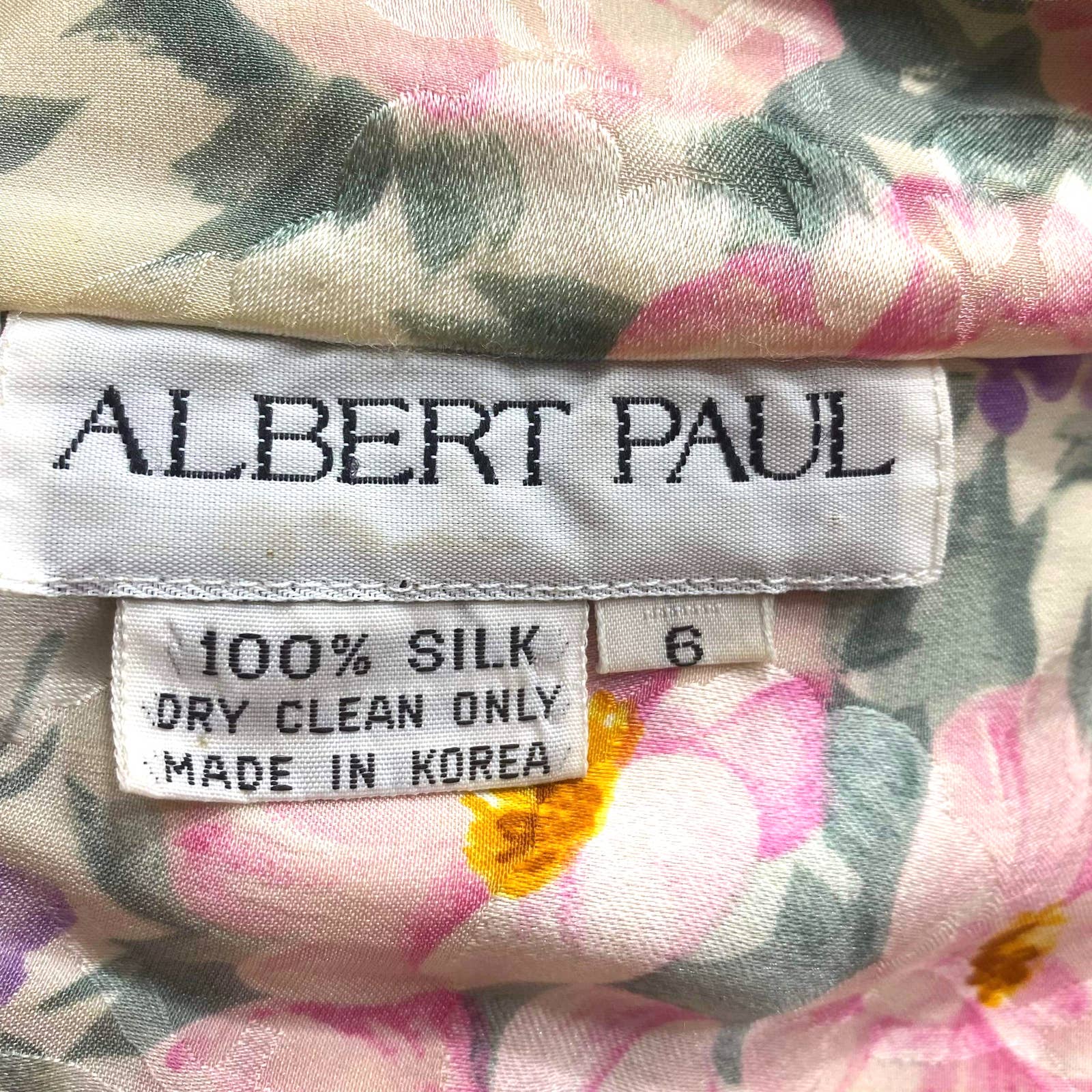 90s Vintage Cream Pink Floral Silk Bow Neck Blouse by Albert Paul - Image 4